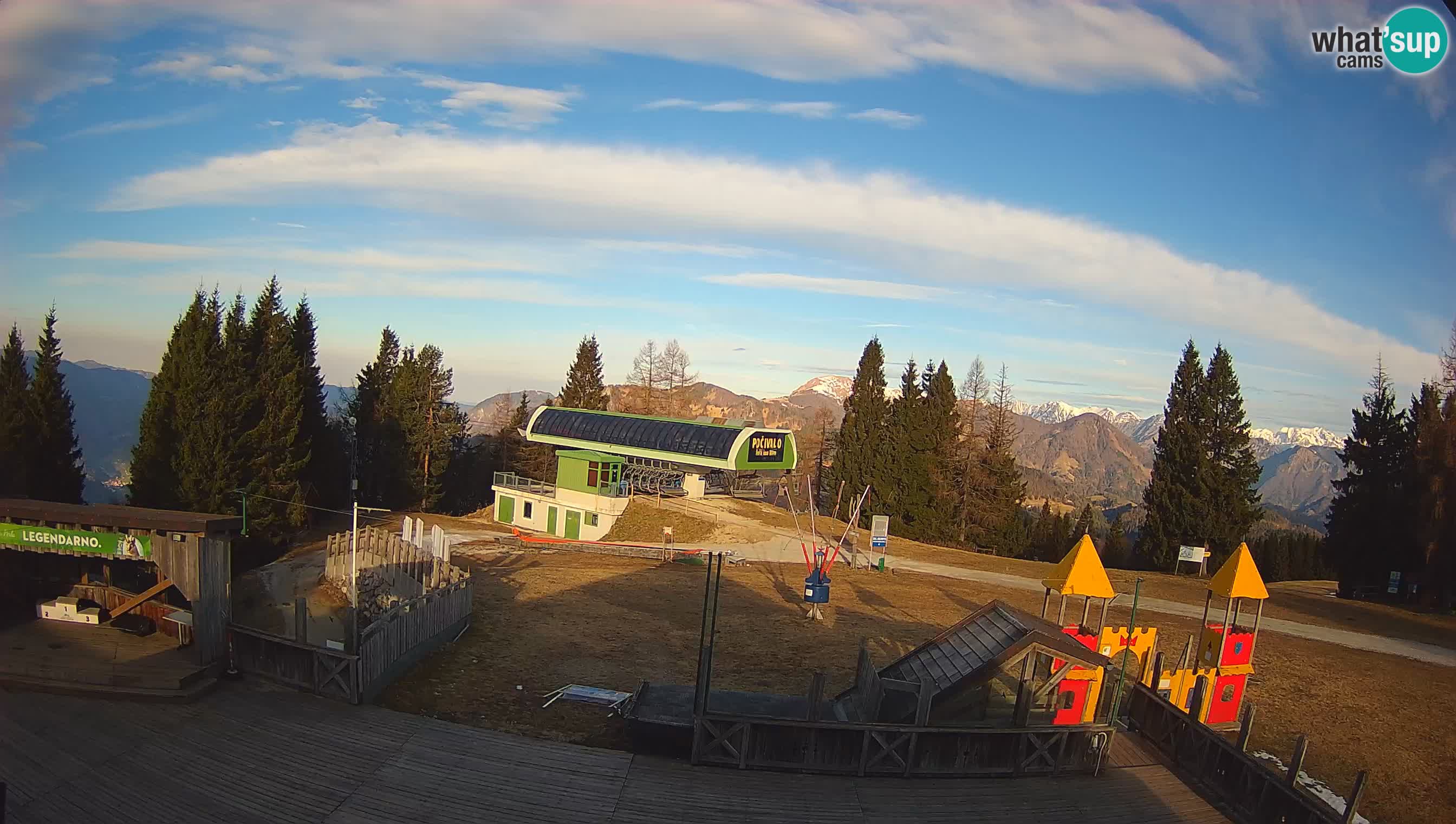 Webcam Počivalo – Alpska Perla | Vista live dalla stazione sciistica di Cerkno