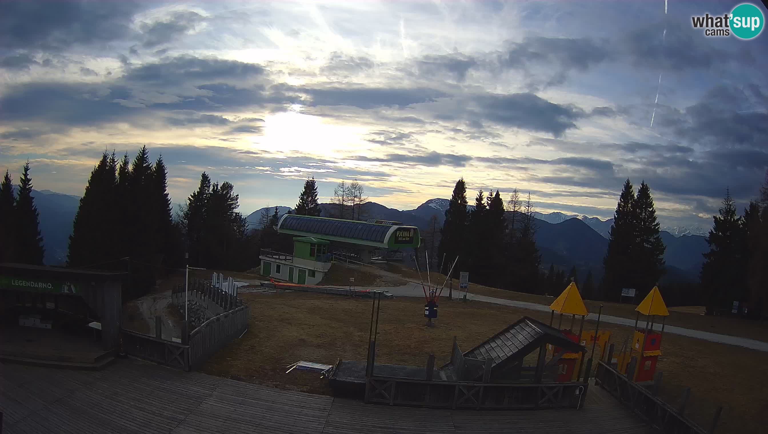 Webcam Počivalo – Alpska Perla | Live View from Cerkno Ski Resort