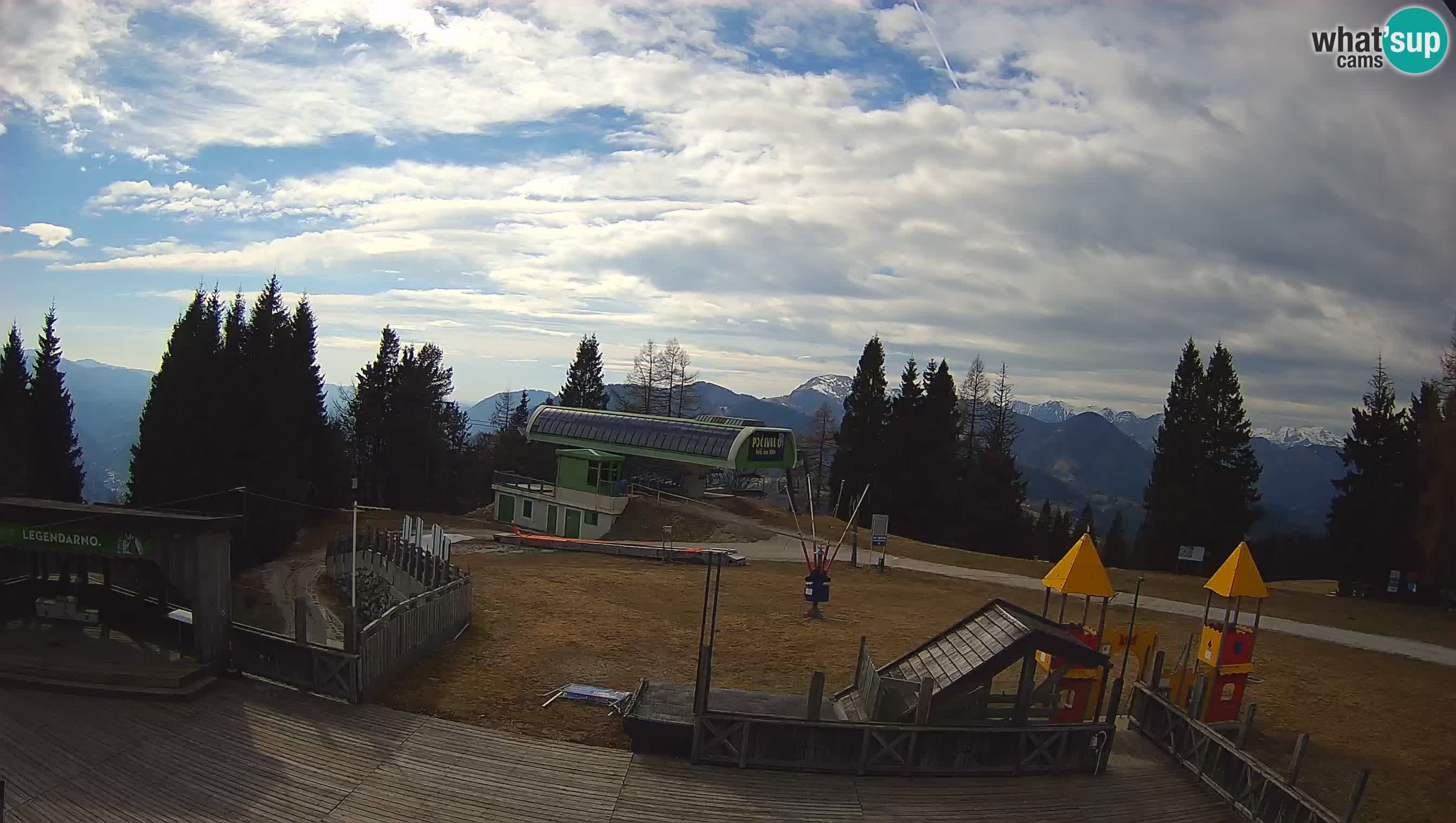 Web kamera Počivalo – Alpska Perla | Pogled uživo sa skijališta Cerkno