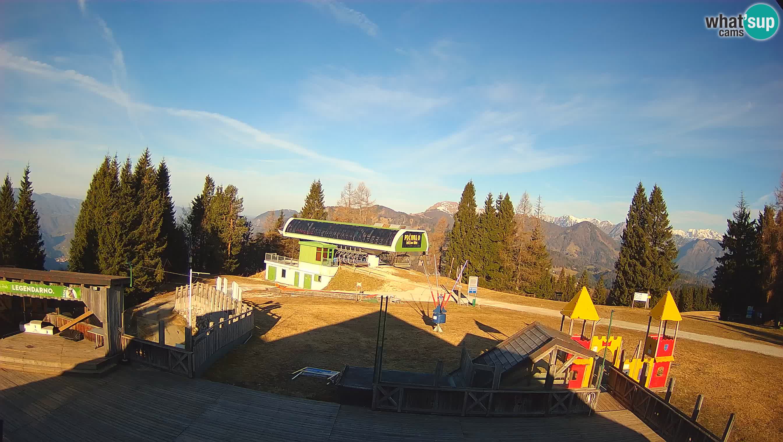 Cámara web Počivalo – Alpska Perla | Vista en vivo desde la estación de esquí Cerkno