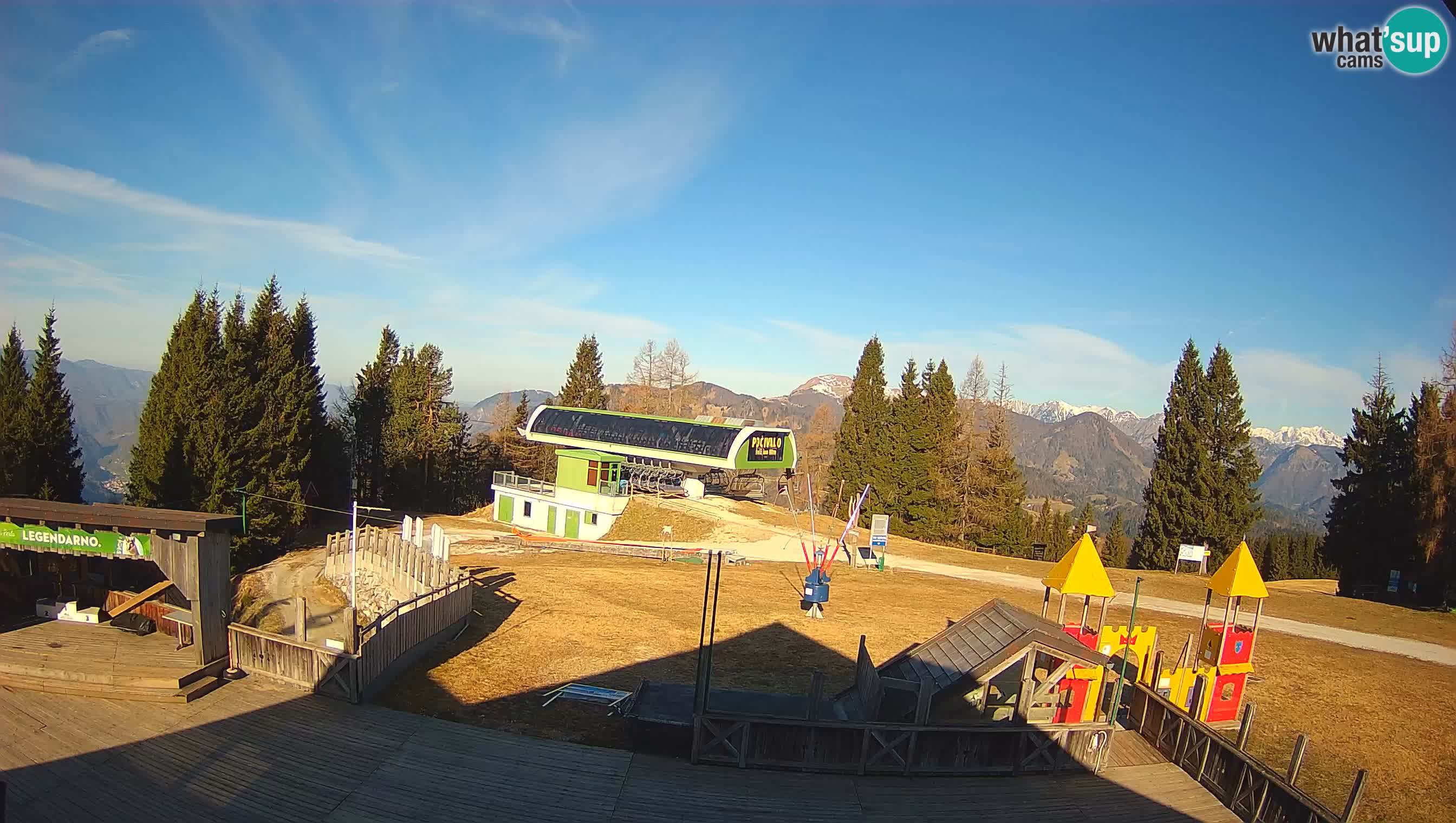 Webcam Počivalo – Alpska Perla | Vista live dalla stazione sciistica di Cerkno