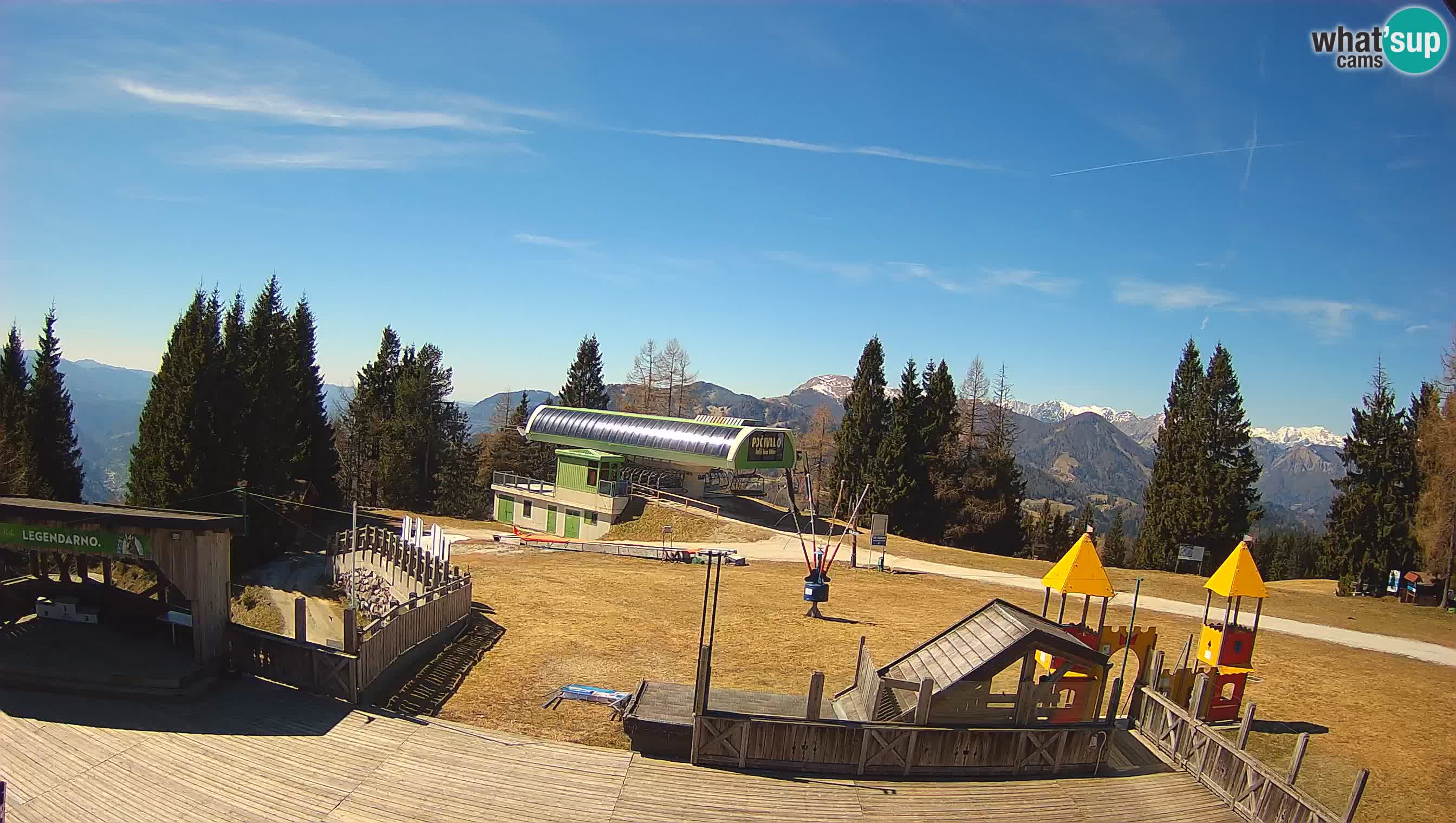 Webcam de la station de ski des Alpes slovènes à Cerkno Počivalo