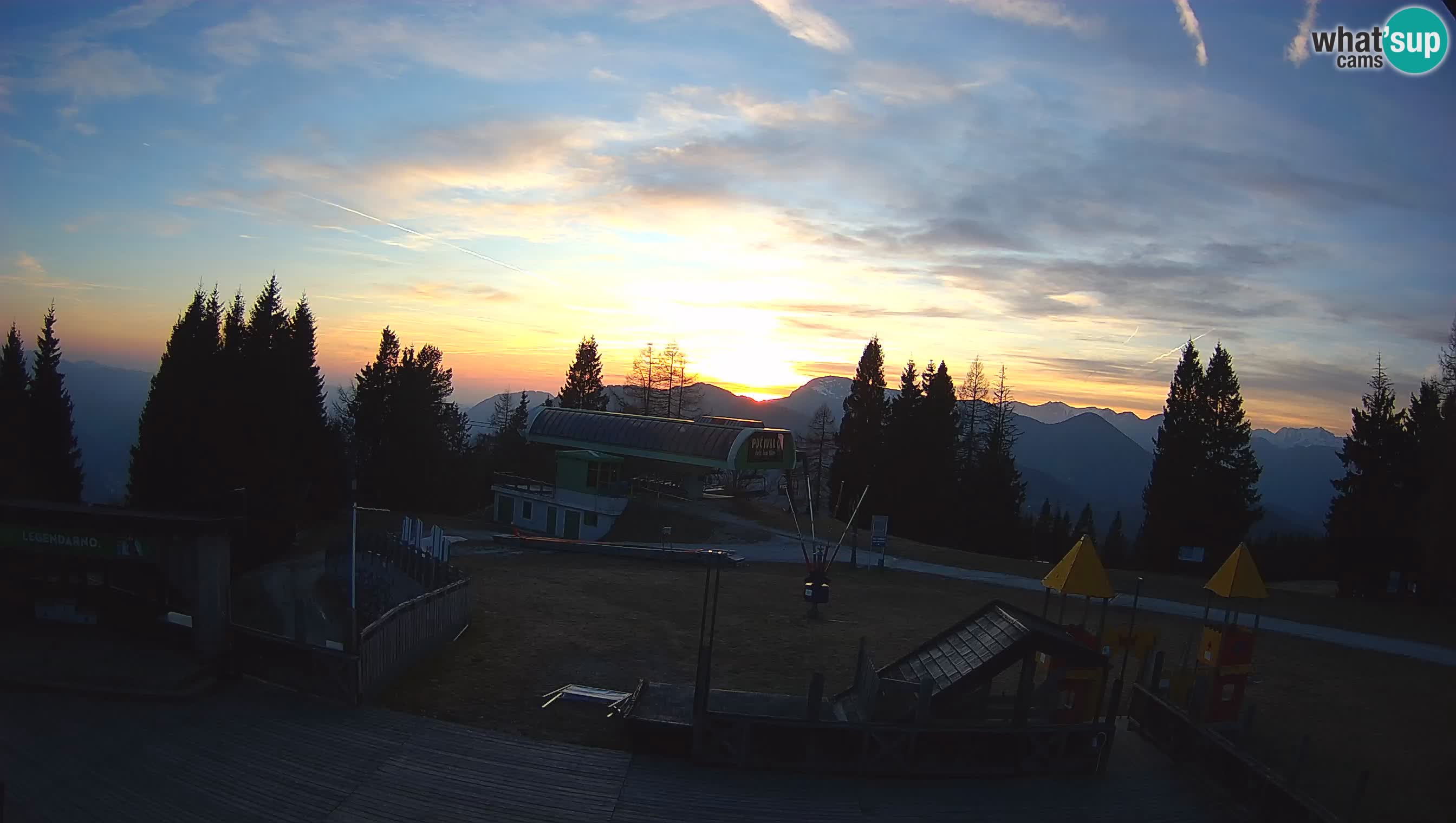 Webcam Počivalo – Alpska Perla | Vista live dalla stazione sciistica di Cerkno