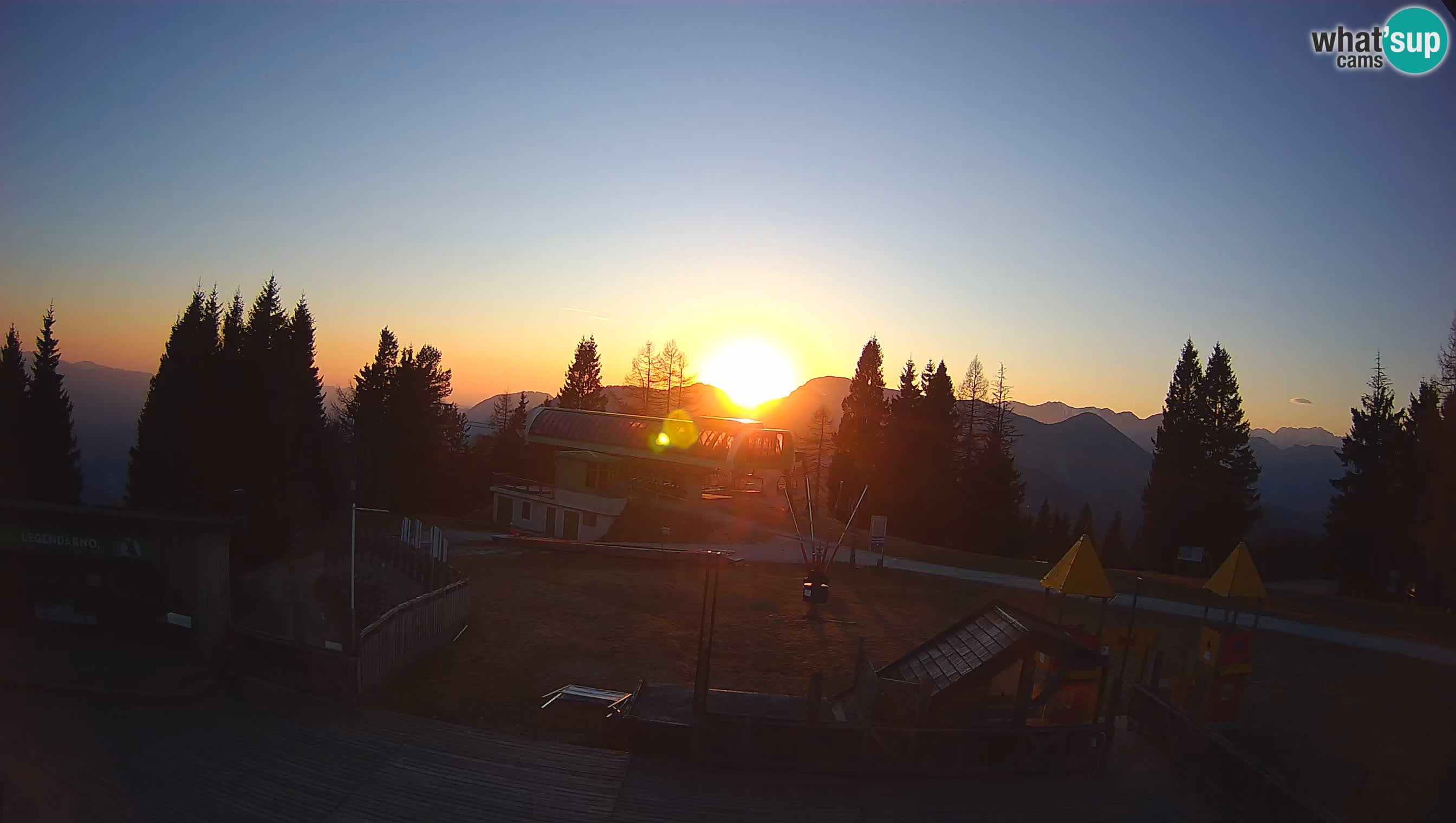 Webcam Počivalo – Alpska Perla | Live View from Cerkno Ski Resort