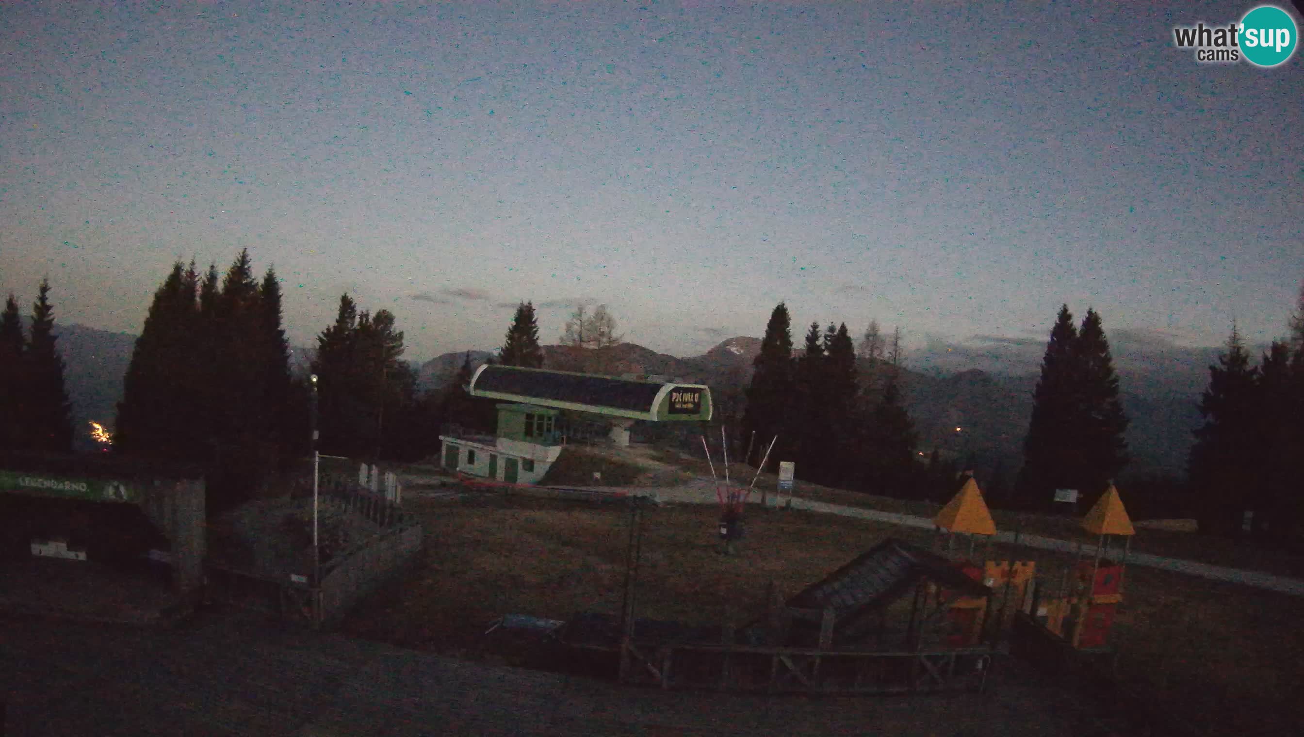 Web kamera Počivalo – Alpska Perla | Pogled uživo sa skijališta Cerkno