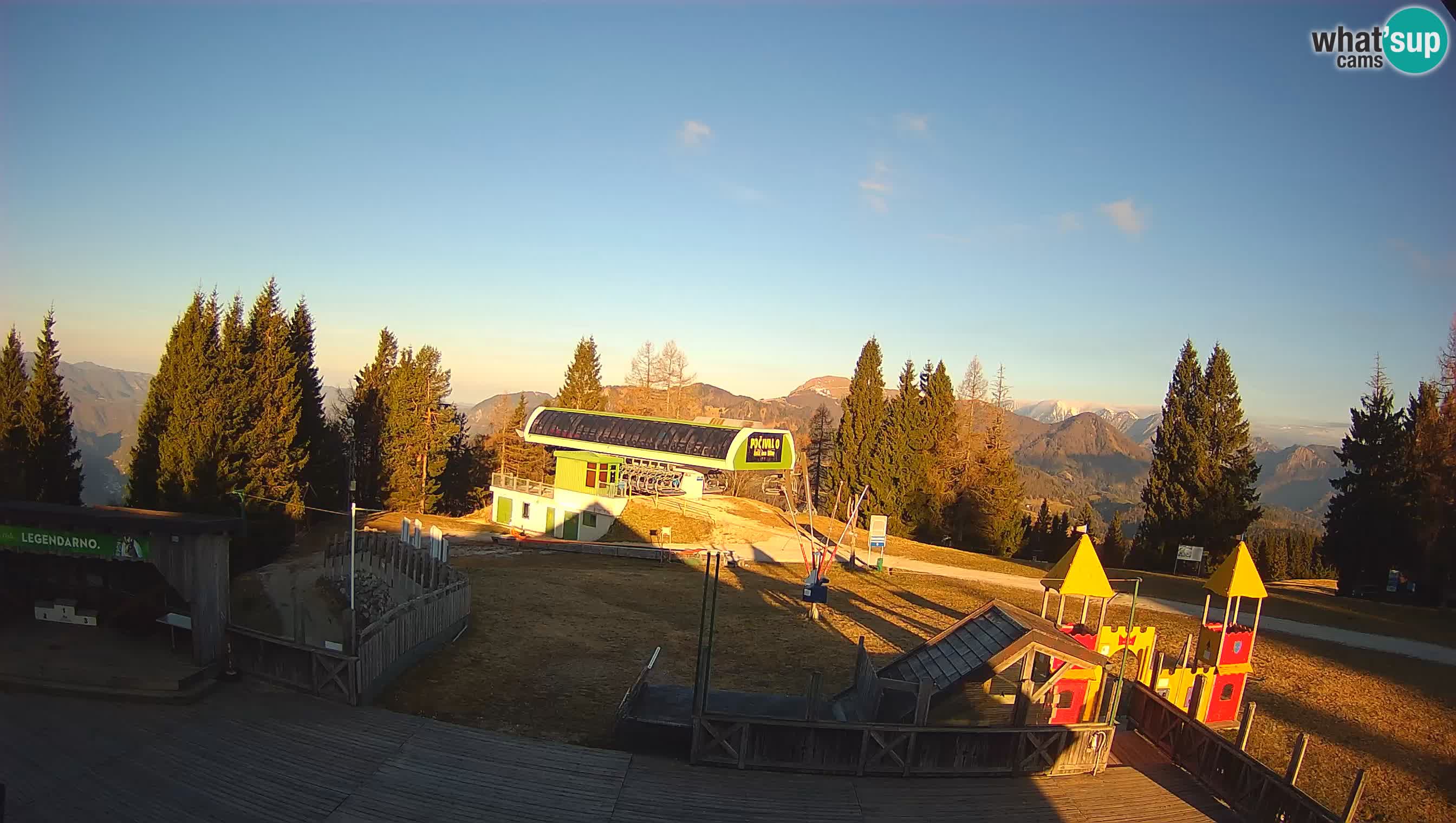 Web kamera Počivalo – Alpska Perla | Pogled uživo sa skijališta Cerkno