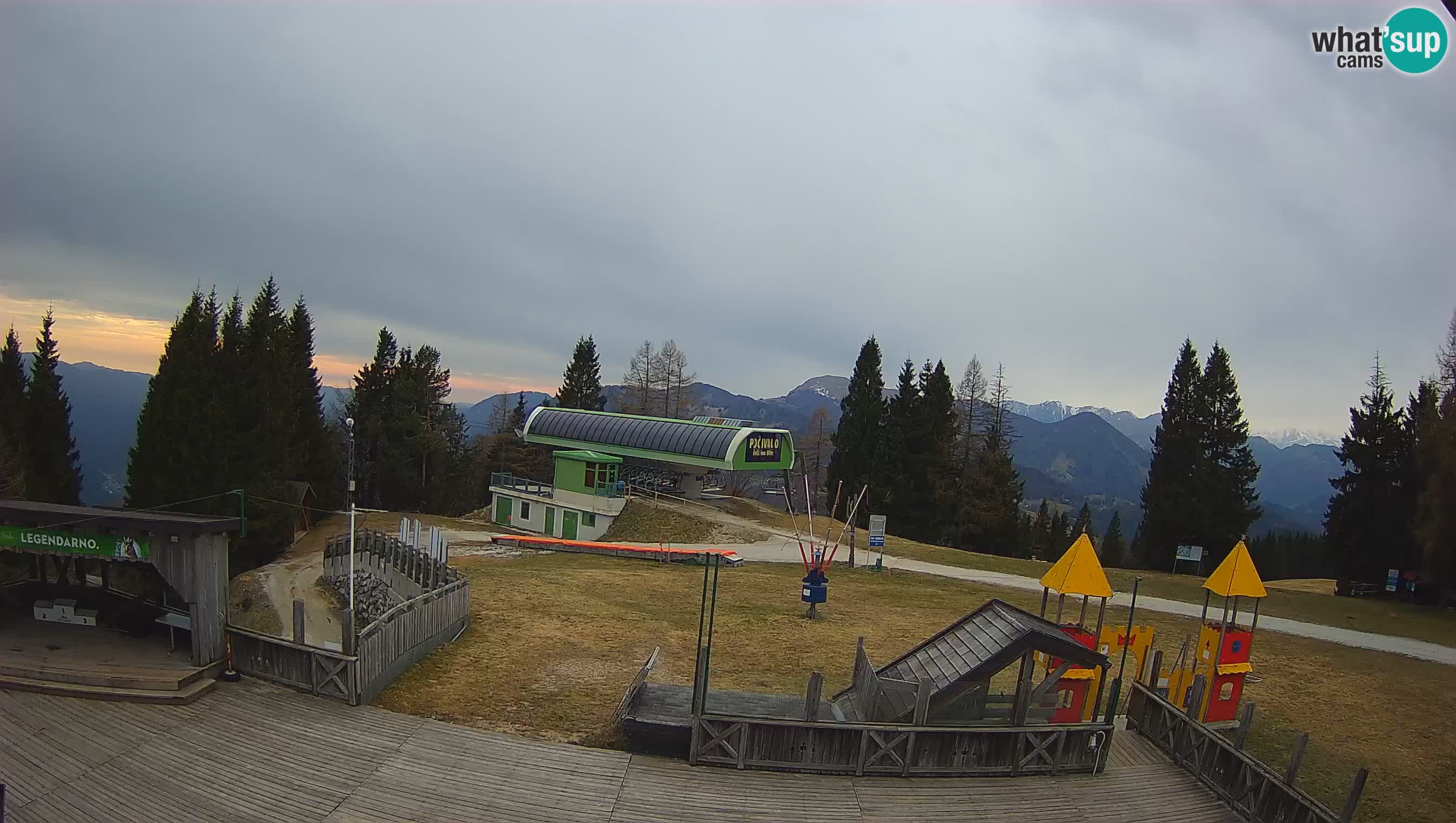 Alpska Perla Skizentrum Cerkno Počivalo Webcam – Slowenien