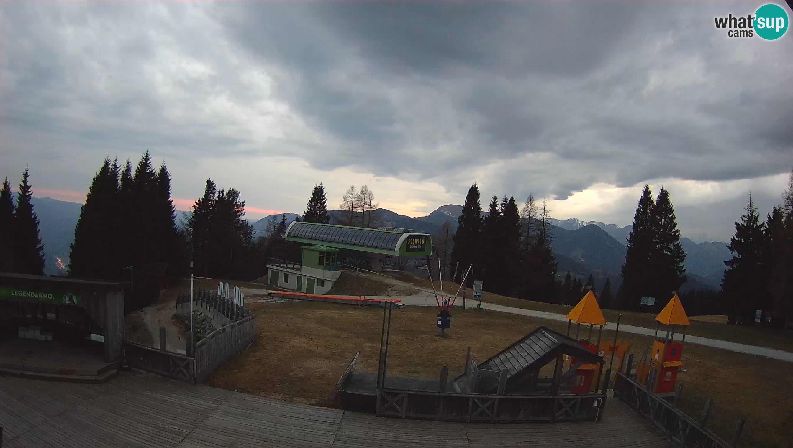 Alpska Perla Skizentrum Cerkno Počivalo Webcam – Slowenien