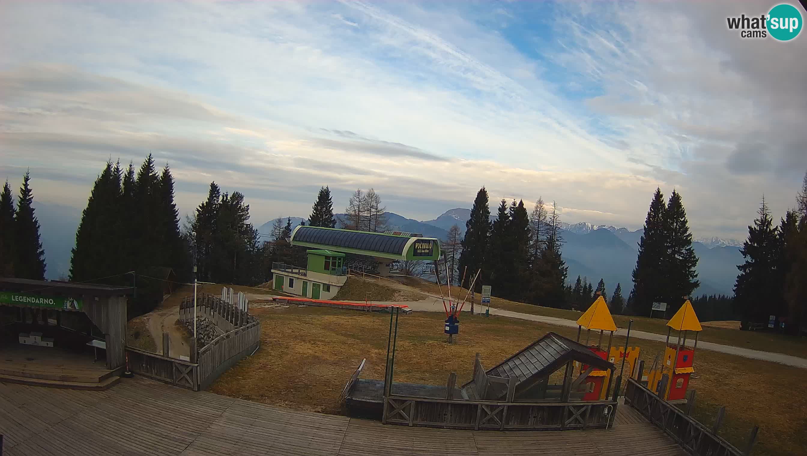 Alpska Perla Ski hotel Cerkno Počivalo webcam – Slovenia