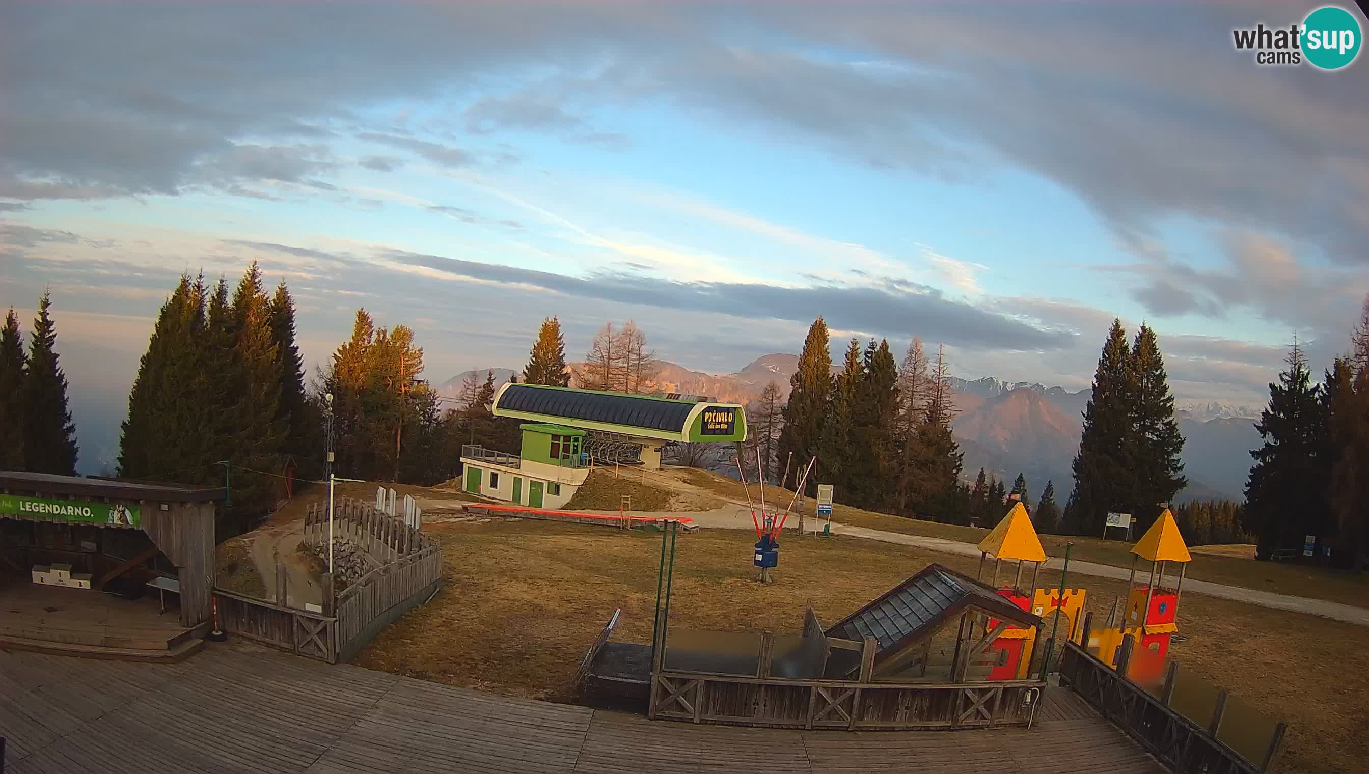 Alpska Perla Skijalište Cerkno Počivalo web kamera – Slovenija