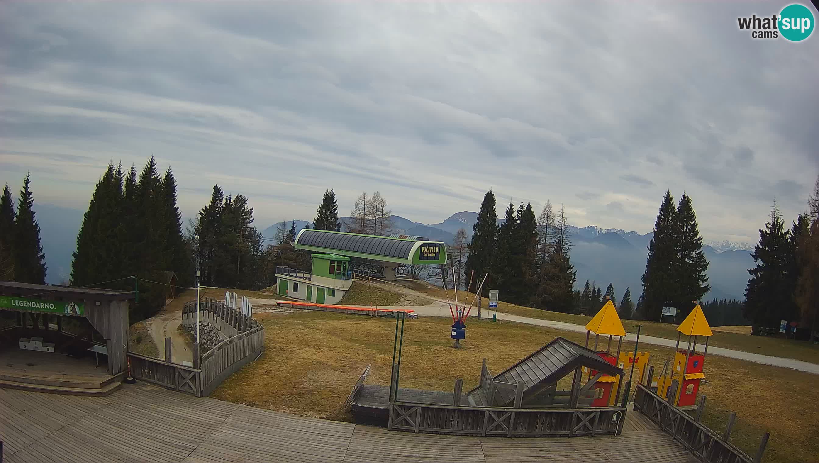 Alpska Perla Ski hotel Cerkno Počivalo webcam – Slovenia