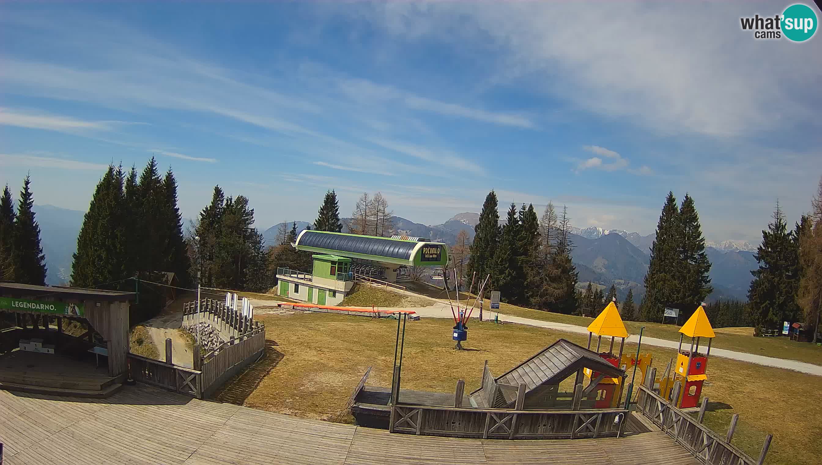 Alpska Perla Ski hotel Cerkno Počivalo webcam – Slovenia