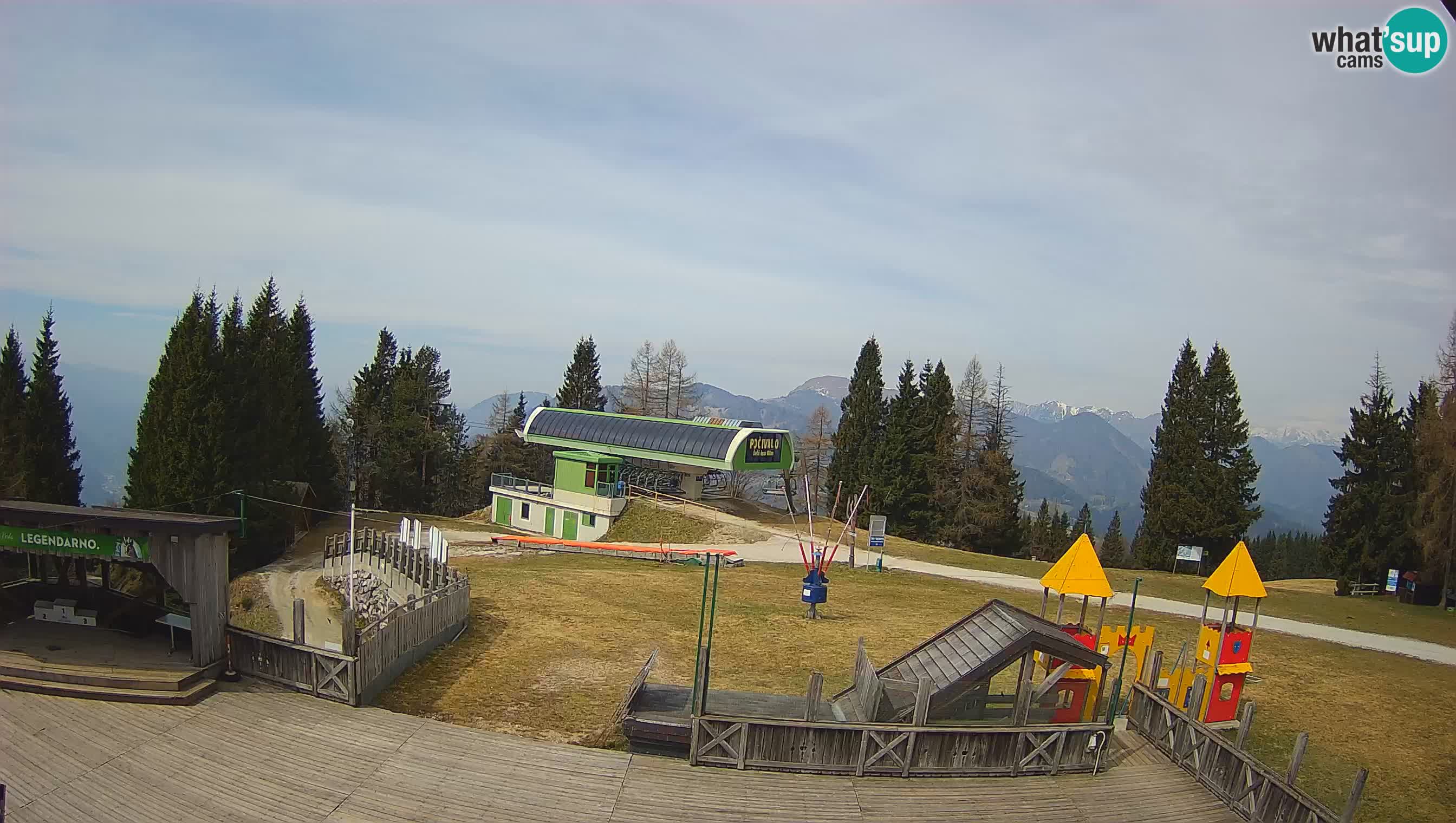 Alpska Perla Ski center Cerkno Počivalo webcam – Slovenia