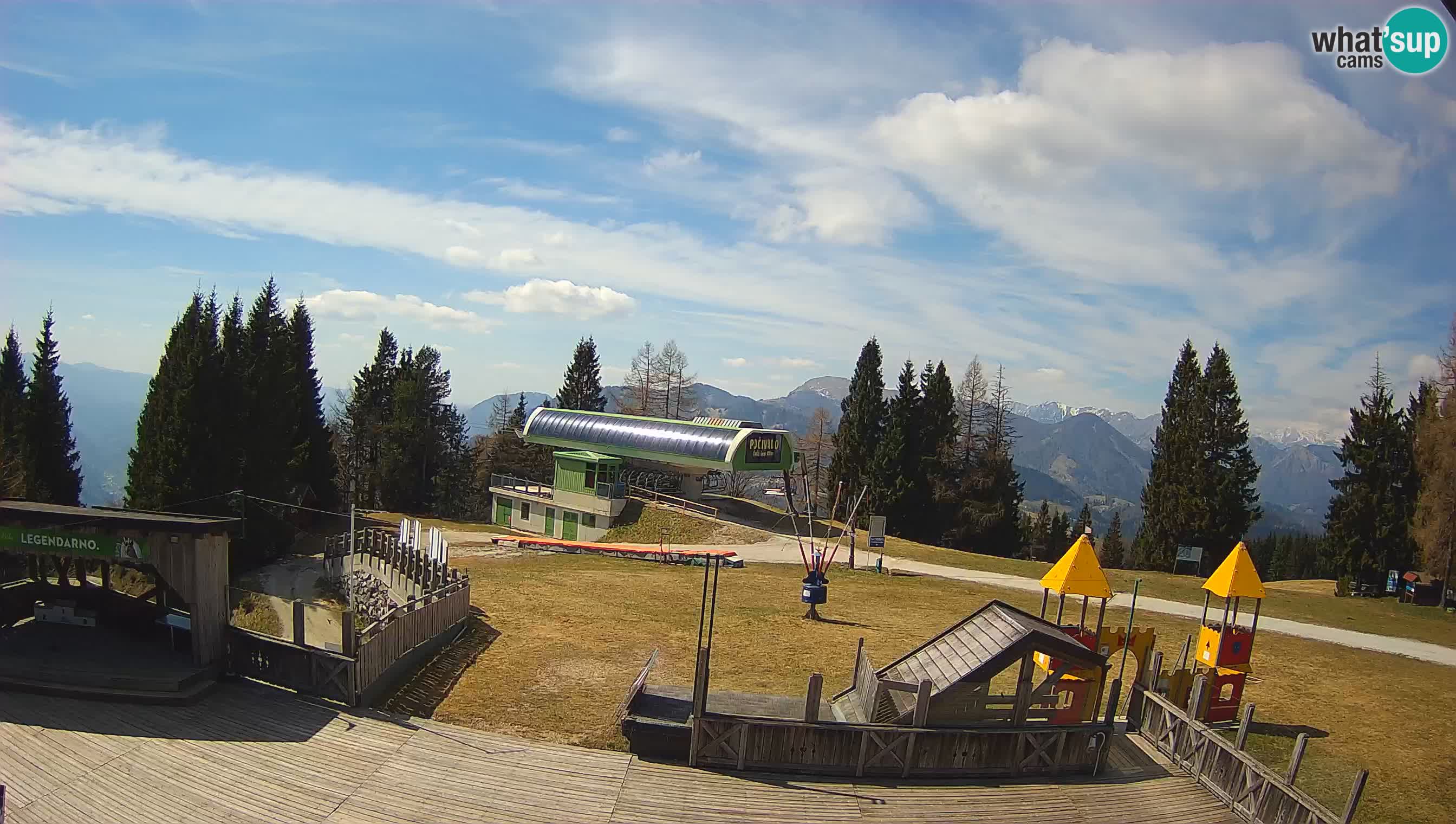 Alpska Perla Ski hotel Cerkno Počivalo webcam – Slovenia