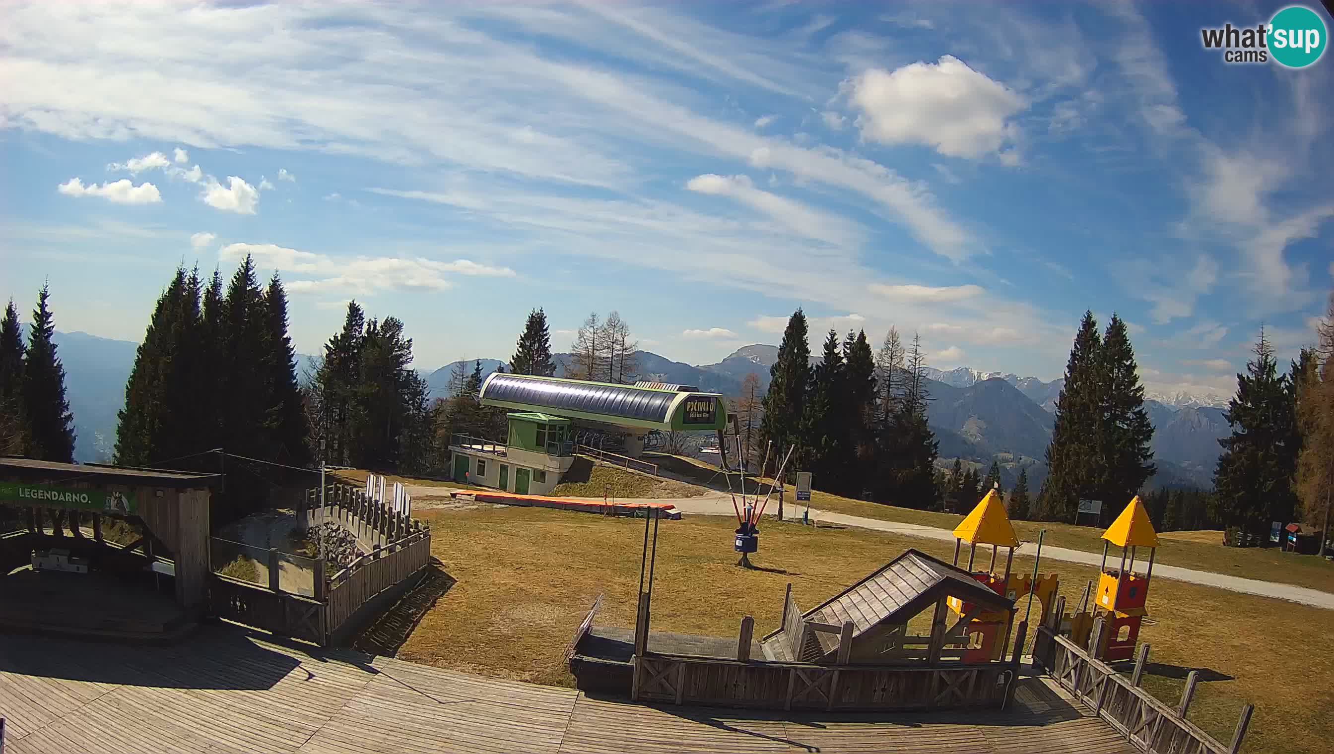 Alpska Perla Ski hotel Cerkno Počivalo webcam – Slovenia