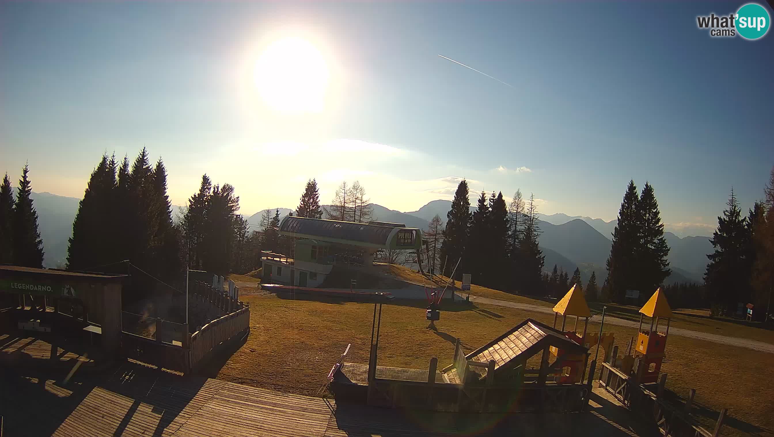 Alpska Perla Ski hotel Cerkno Počivalo webcam – Slovenia