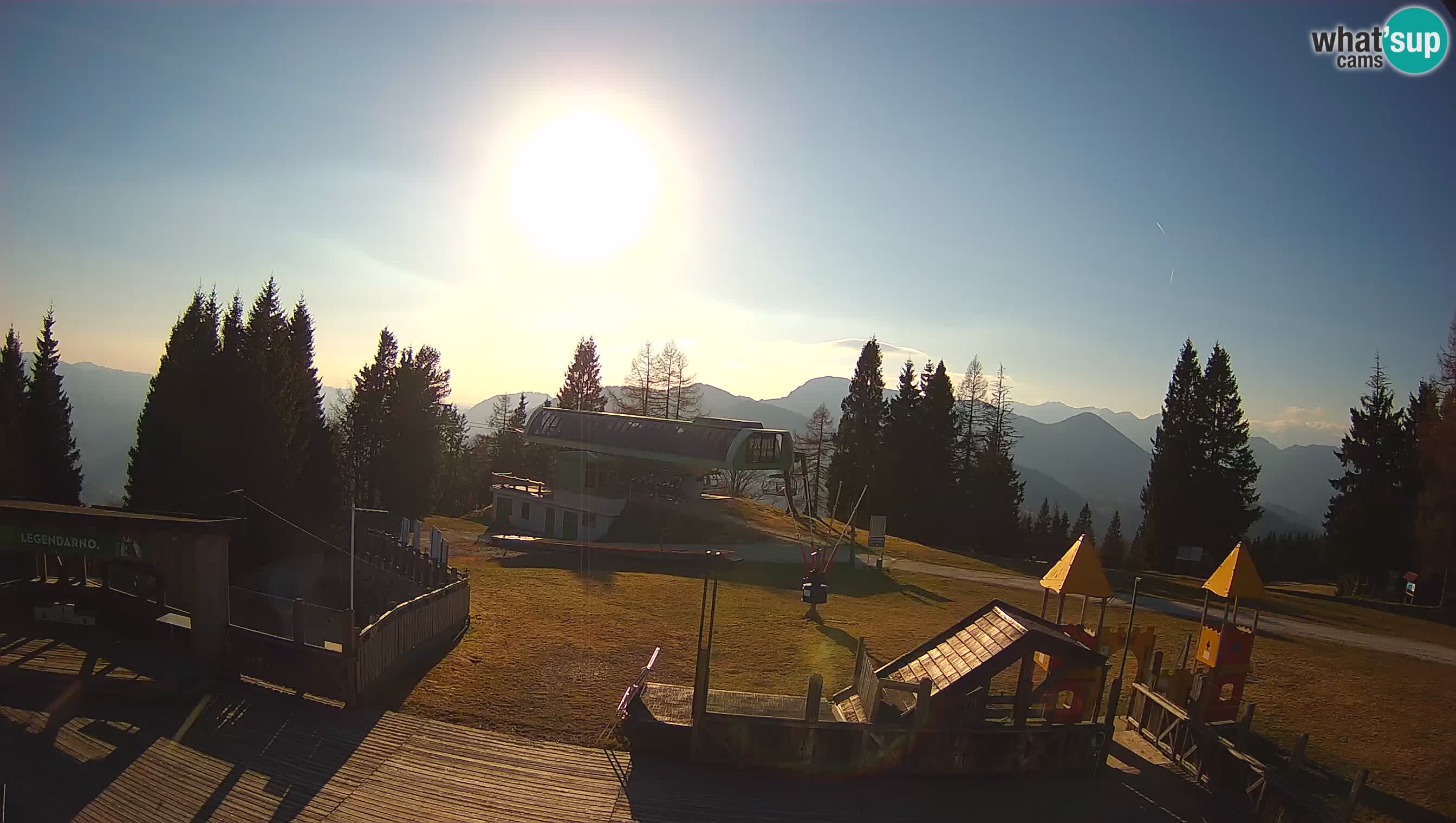 Alpska Perla Ski hotel Cerkno Počivalo webcam – Slovenia