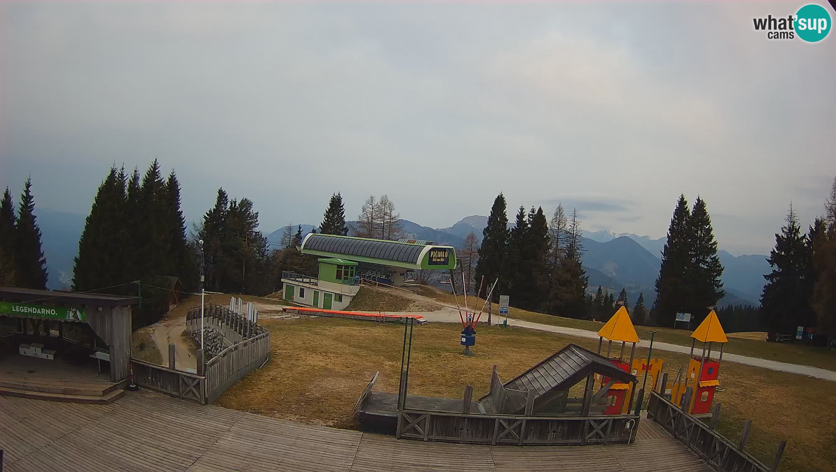 Cámara web Počivalo – Alpska Perla | Vista en vivo desde la estación de esquí Cerkno