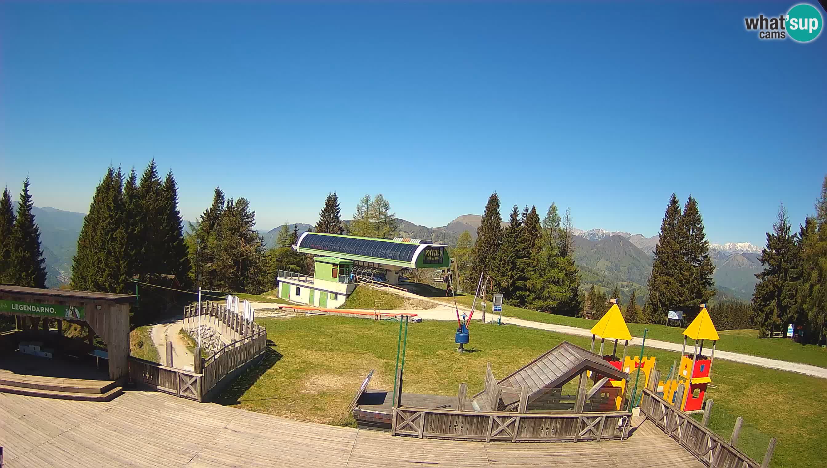 Webcam Počivalo – Alpska Perla | Vista live dalla stazione sciistica di Cerkno