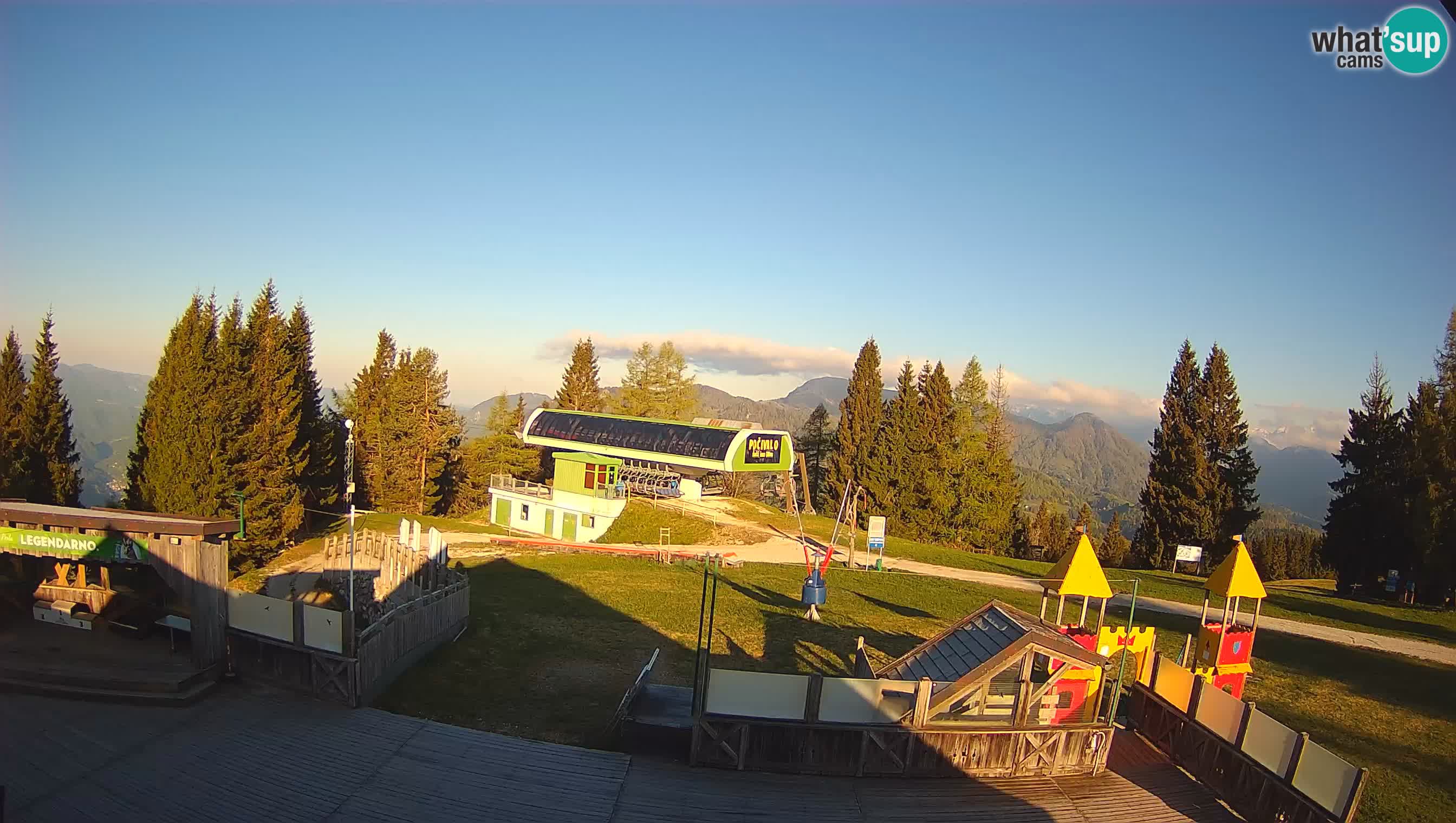 Cámara web Počivalo – Alpska Perla | Vista en vivo desde la estación de esquí Cerkno