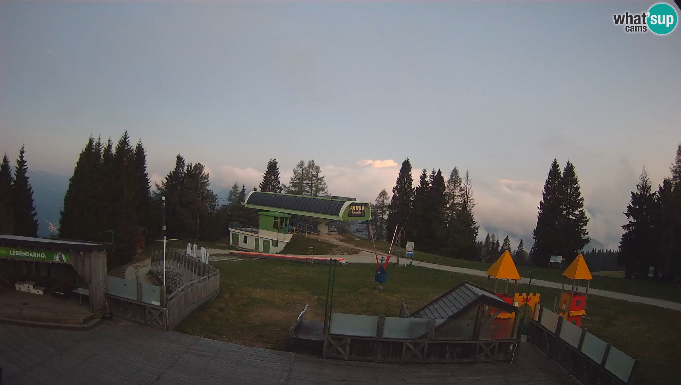 Web kamera Počivalo – Alpska Perla | Pogled uživo sa skijališta Cerkno