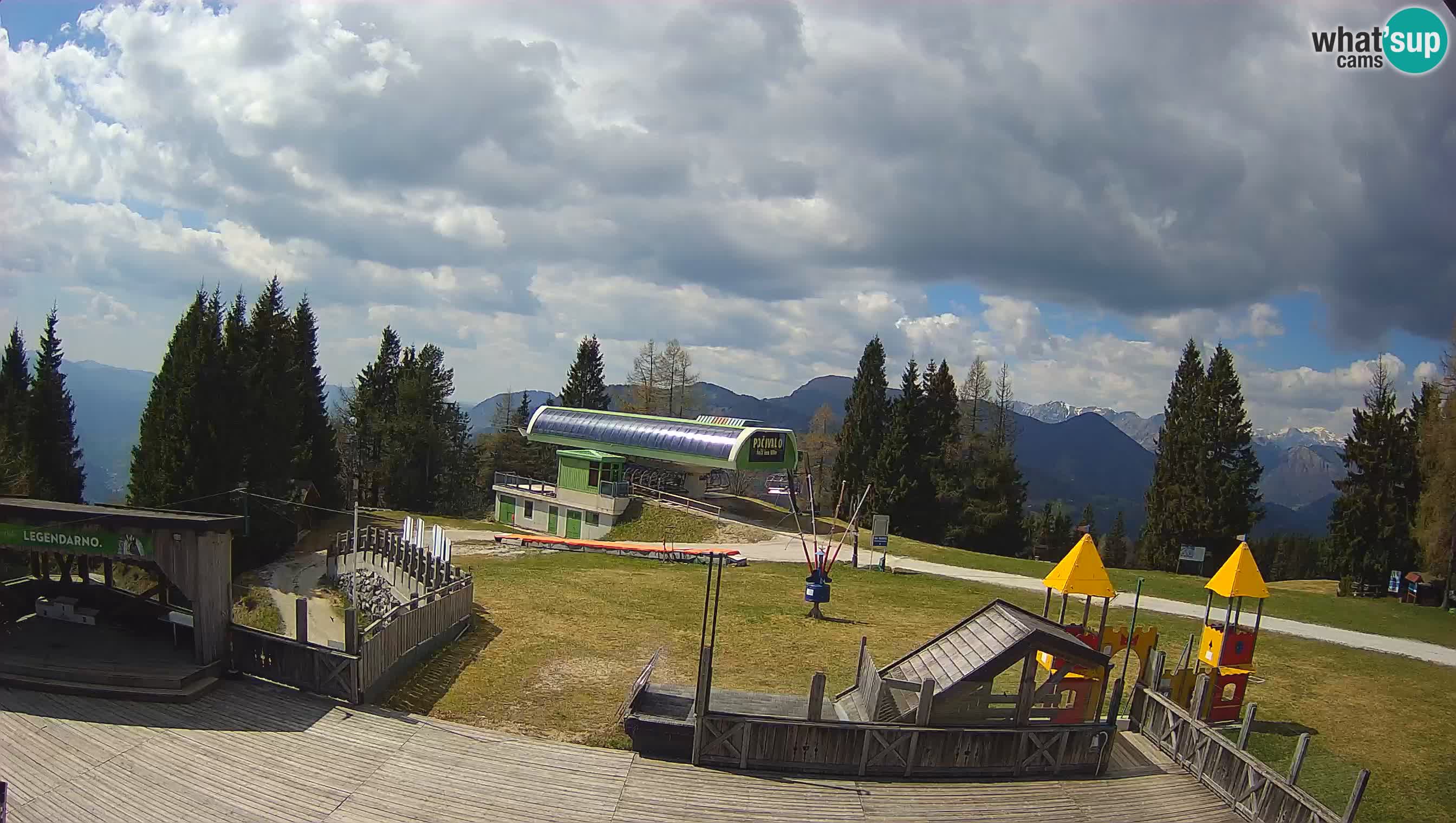 Webcam Počivalo – Alpska Perla | Liveblick vom Skigebiet Cerkno