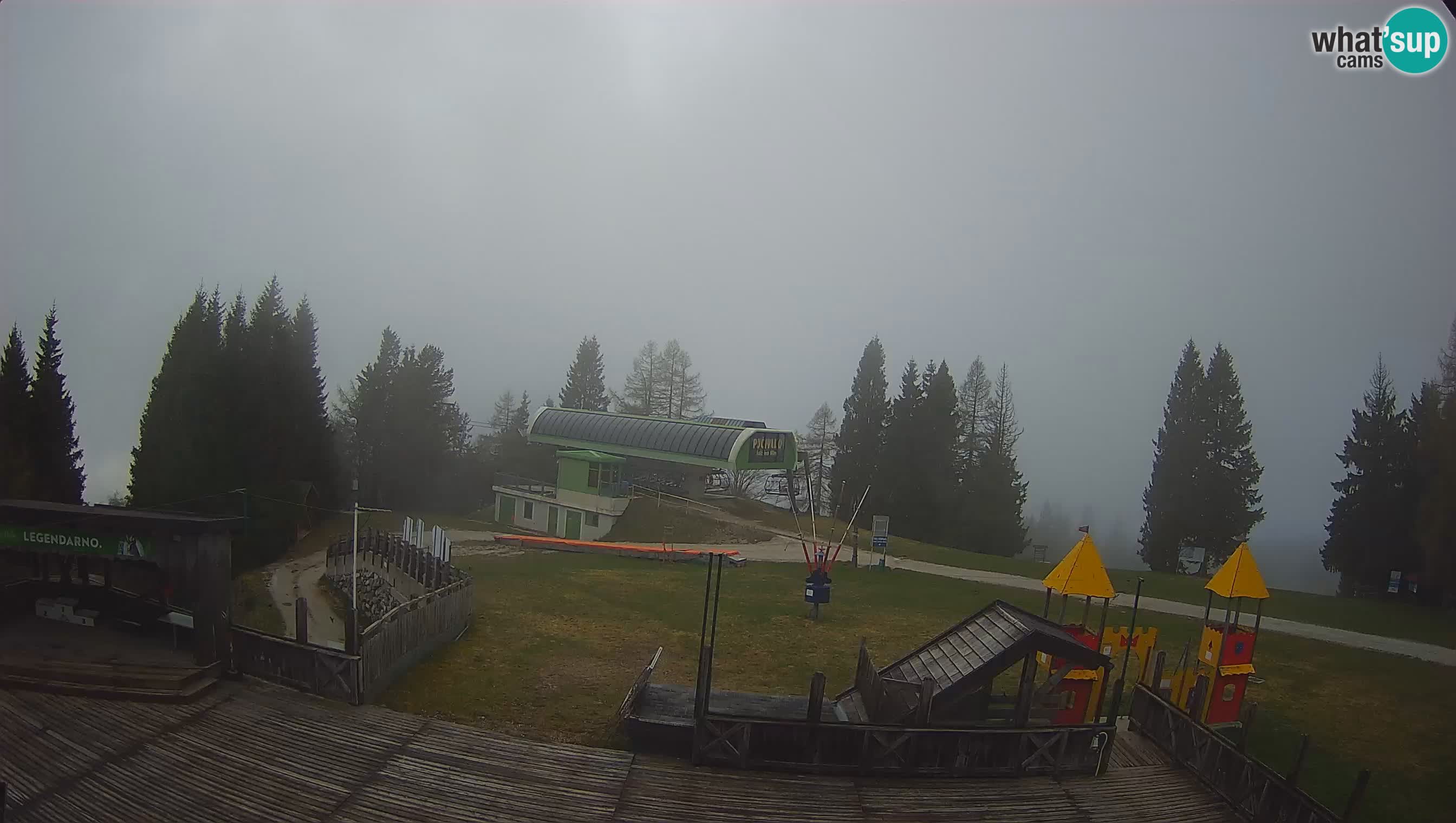 Webcam Počivalo – Alpska Perla | Vista live dalla stazione sciistica di Cerkno