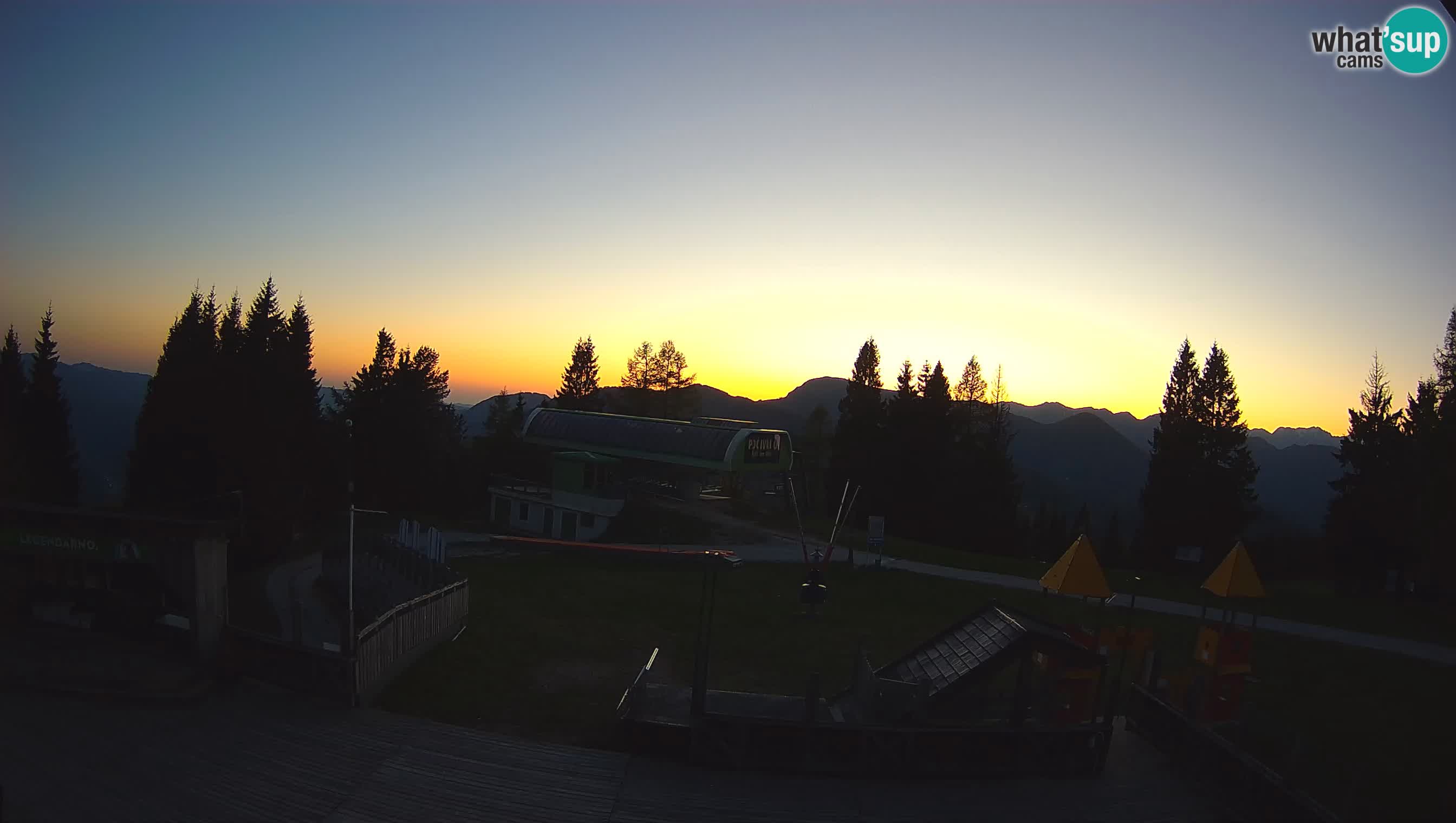 Webcam de la station de ski des Alpes slovènes à Cerkno Počivalo