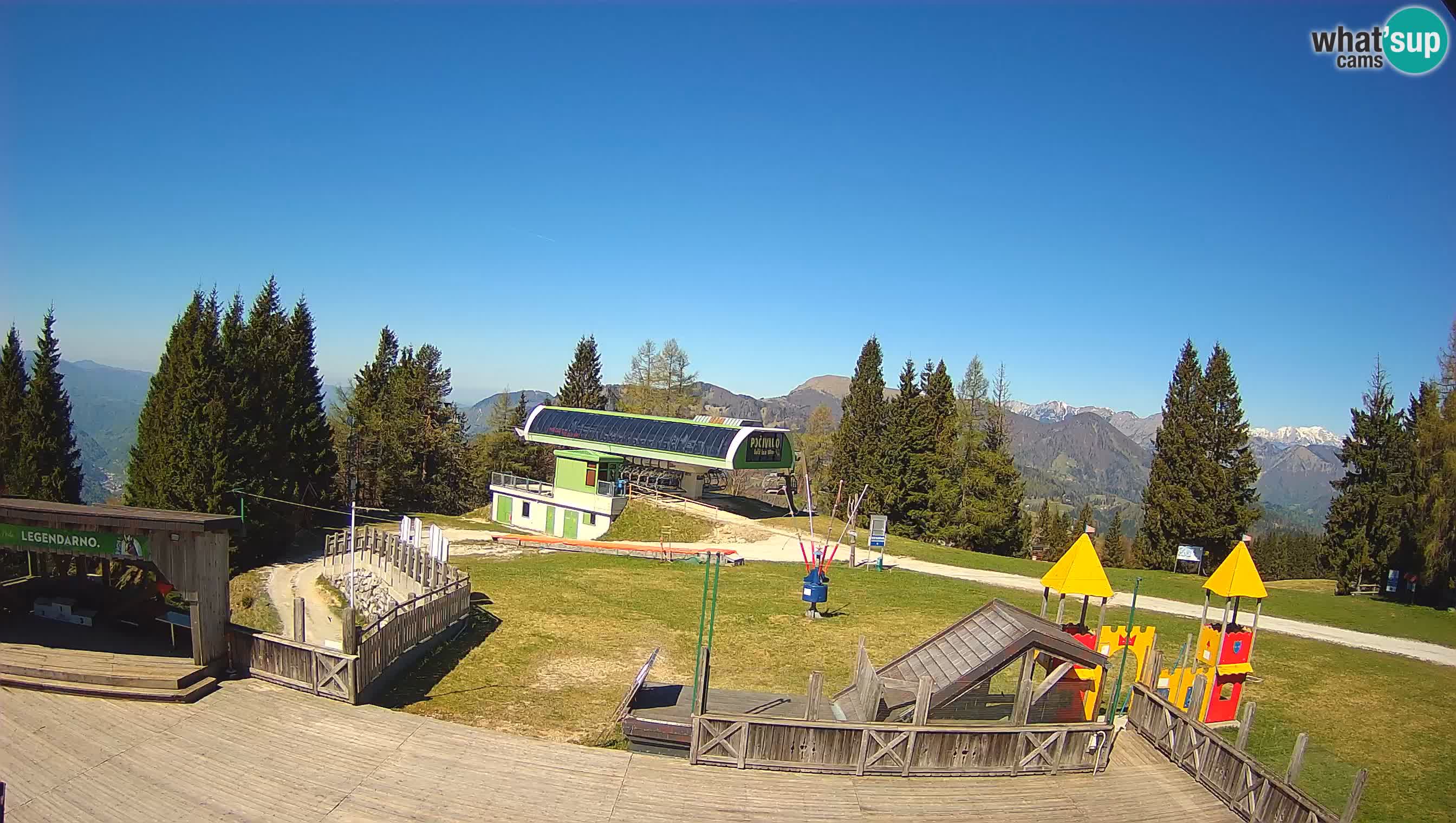 Webcam Počivalo – Alpska Perla | Vista live dalla stazione sciistica di Cerkno