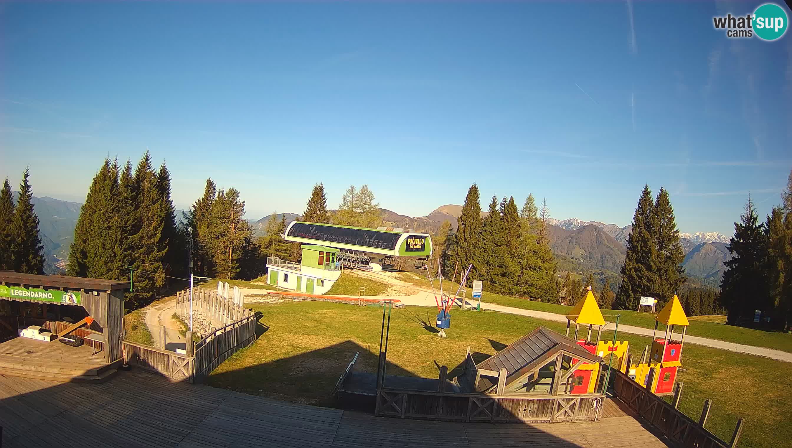 Cámara web Počivalo – Alpska Perla | Vista en vivo desde la estación de esquí Cerkno