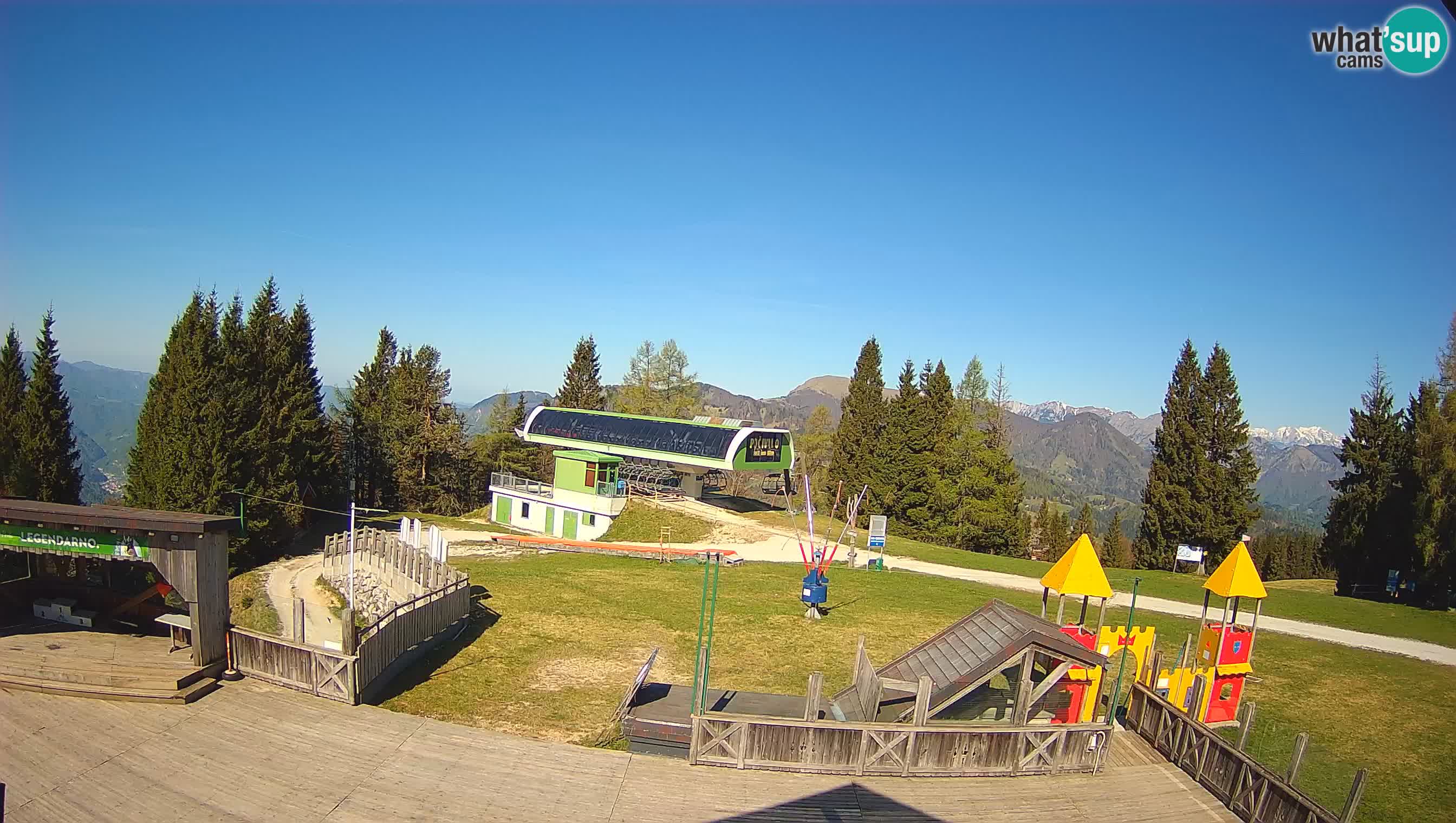 Webcam Počivalo – Alpska Perla | Vista live dalla stazione sciistica di Cerkno