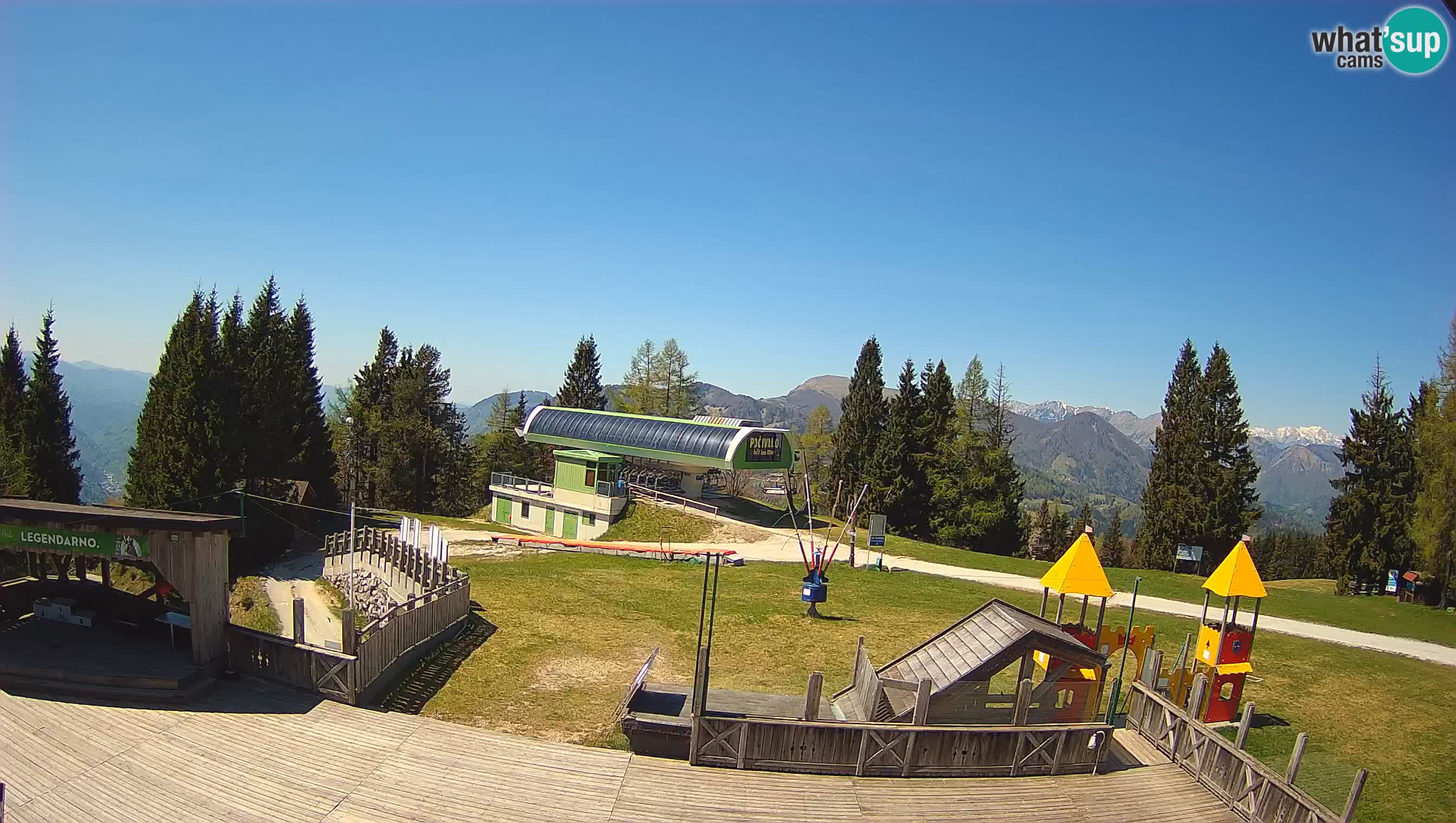 Webcam Počivalo – Alpska Perla | Vista live dalla stazione sciistica di Cerkno