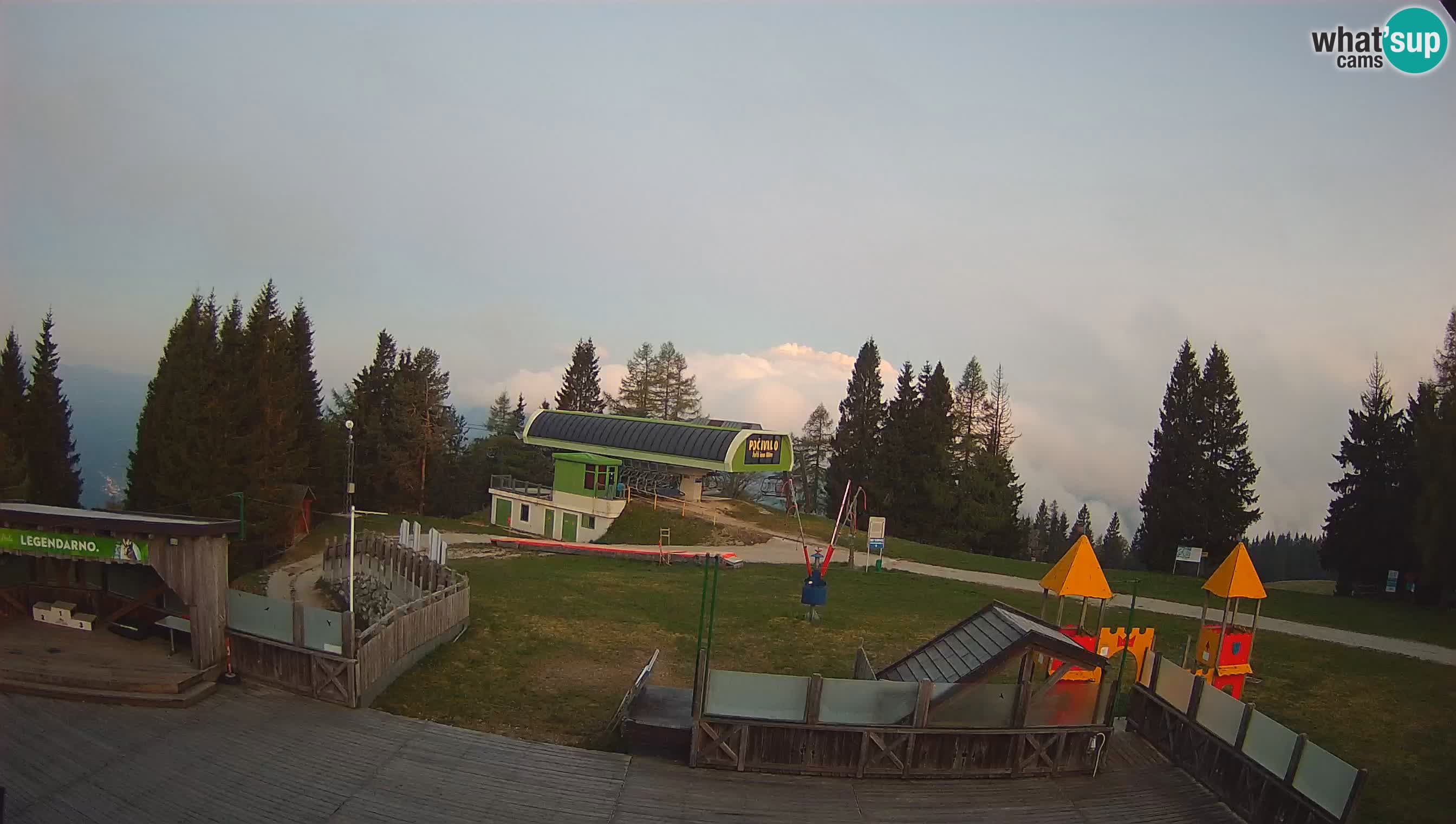 Web kamera Počivalo – Alpska Perla | Pogled uživo sa skijališta Cerkno