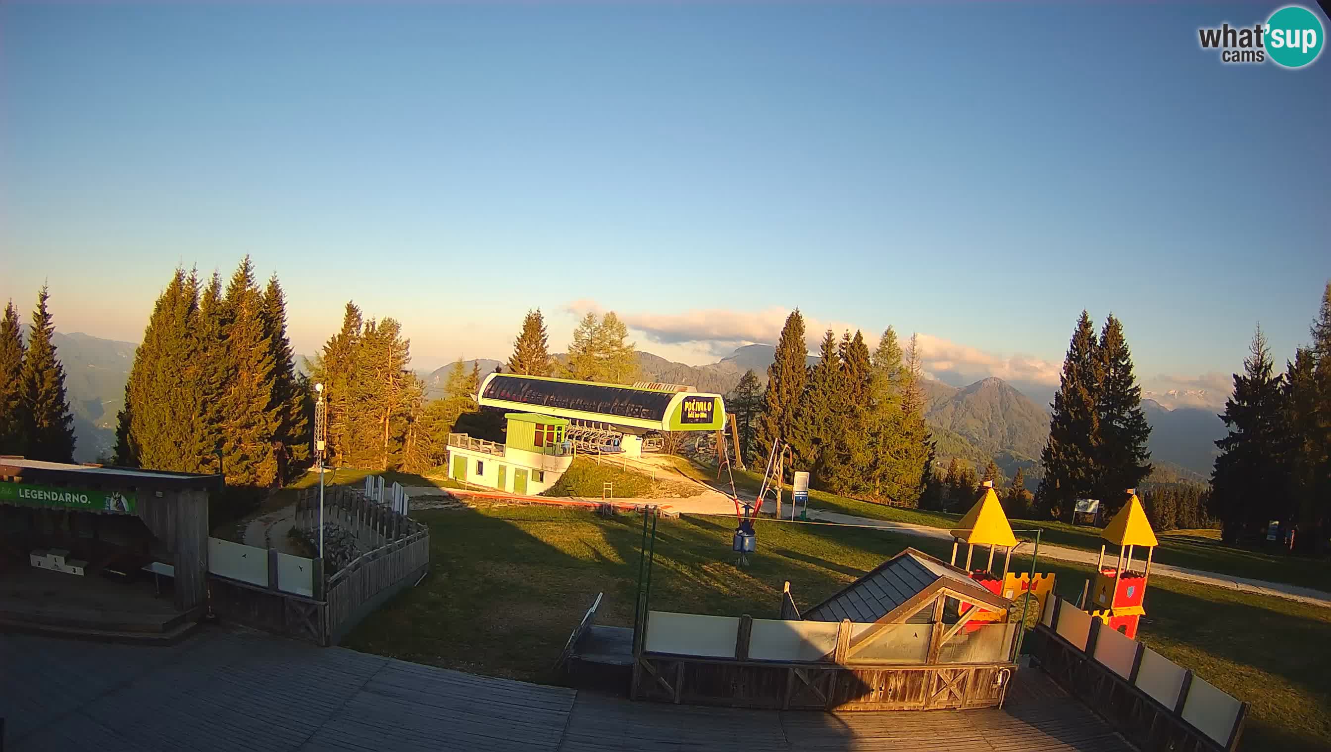 Web kamera Počivalo – Alpska Perla | Pogled uživo sa skijališta Cerkno