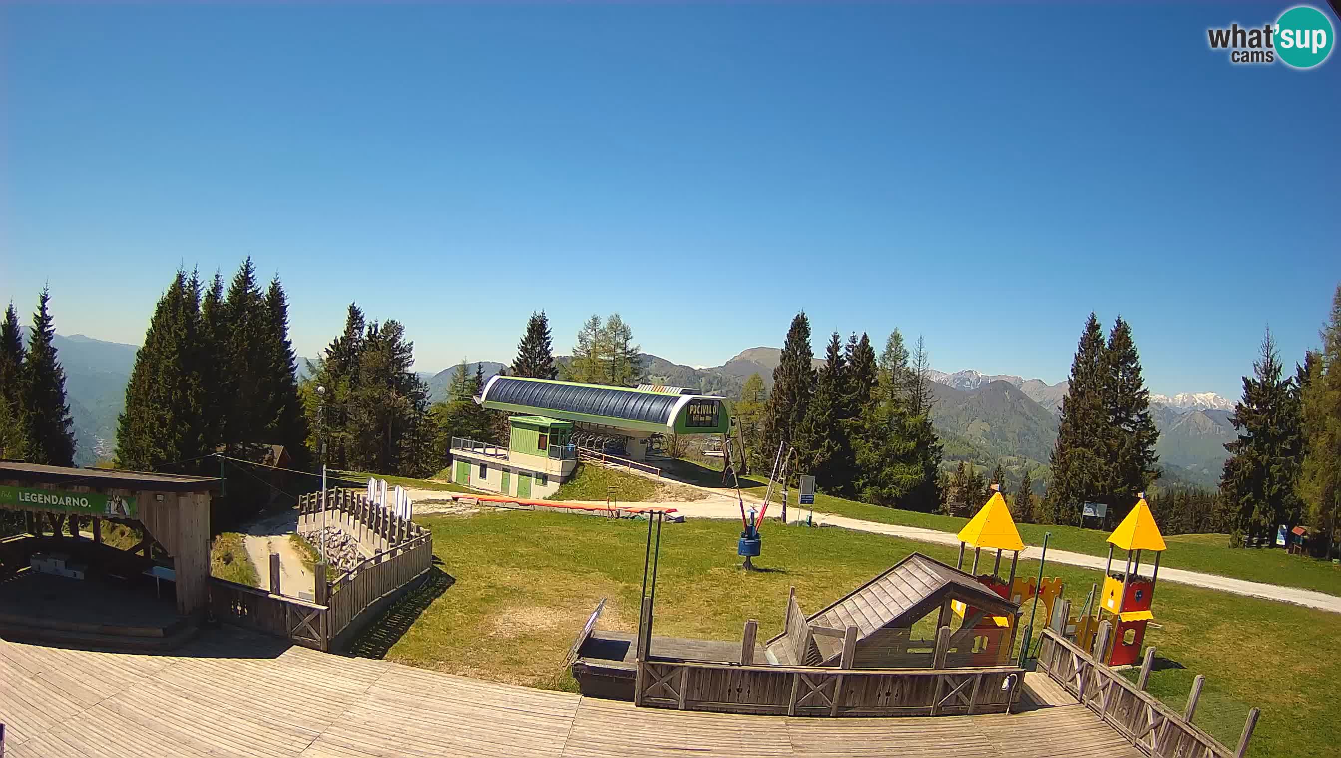 Webcam Počivalo – Alpska Perla | Vista live dalla stazione sciistica di Cerkno