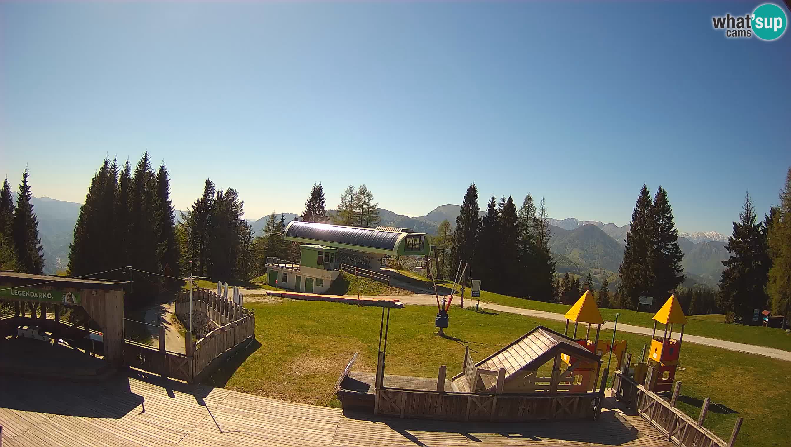 Webcam Počivalo – Alpska Perla | Vista live dalla stazione sciistica di Cerkno
