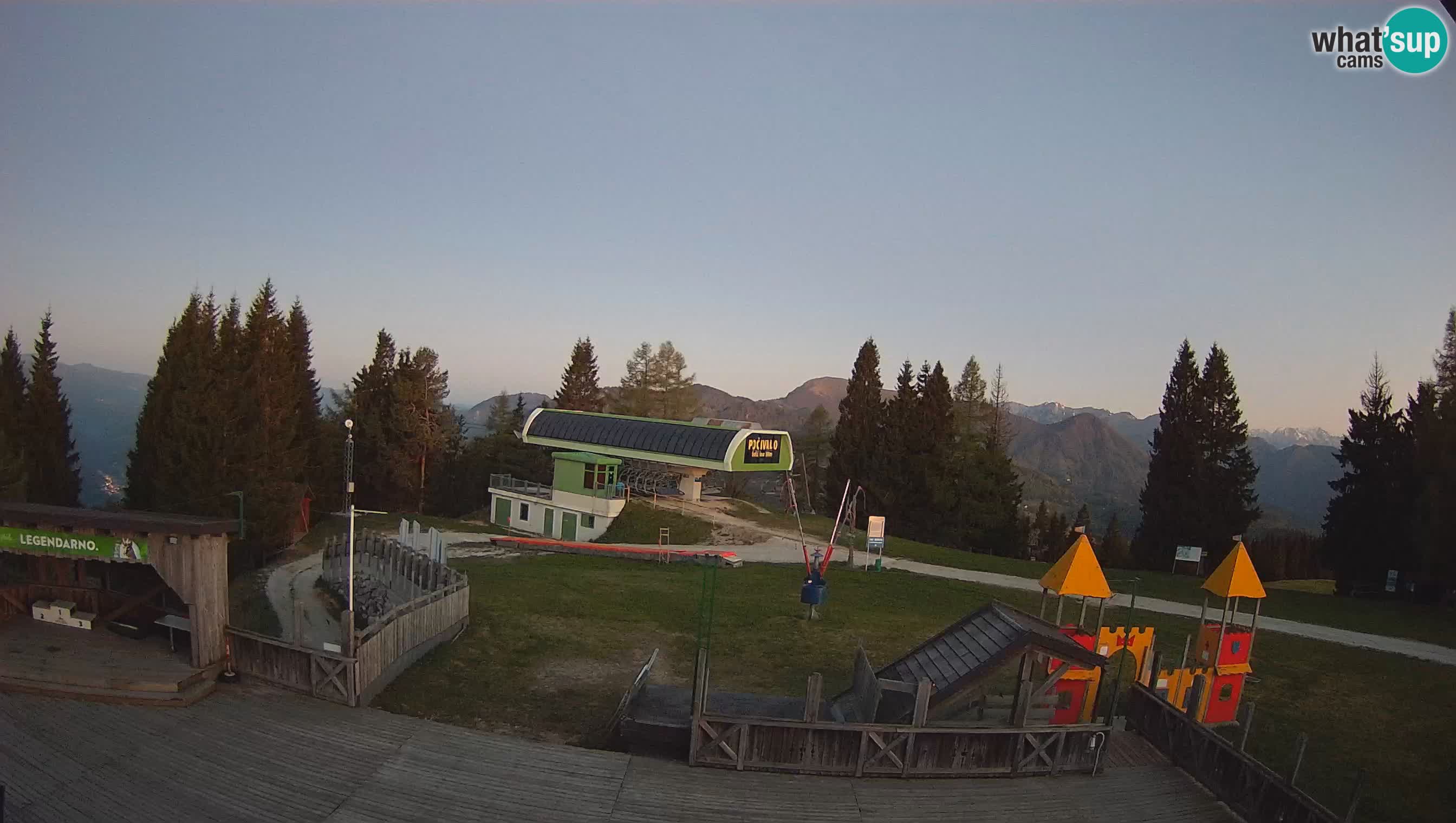 Alpska Perla kamera Cerkno Počivalo