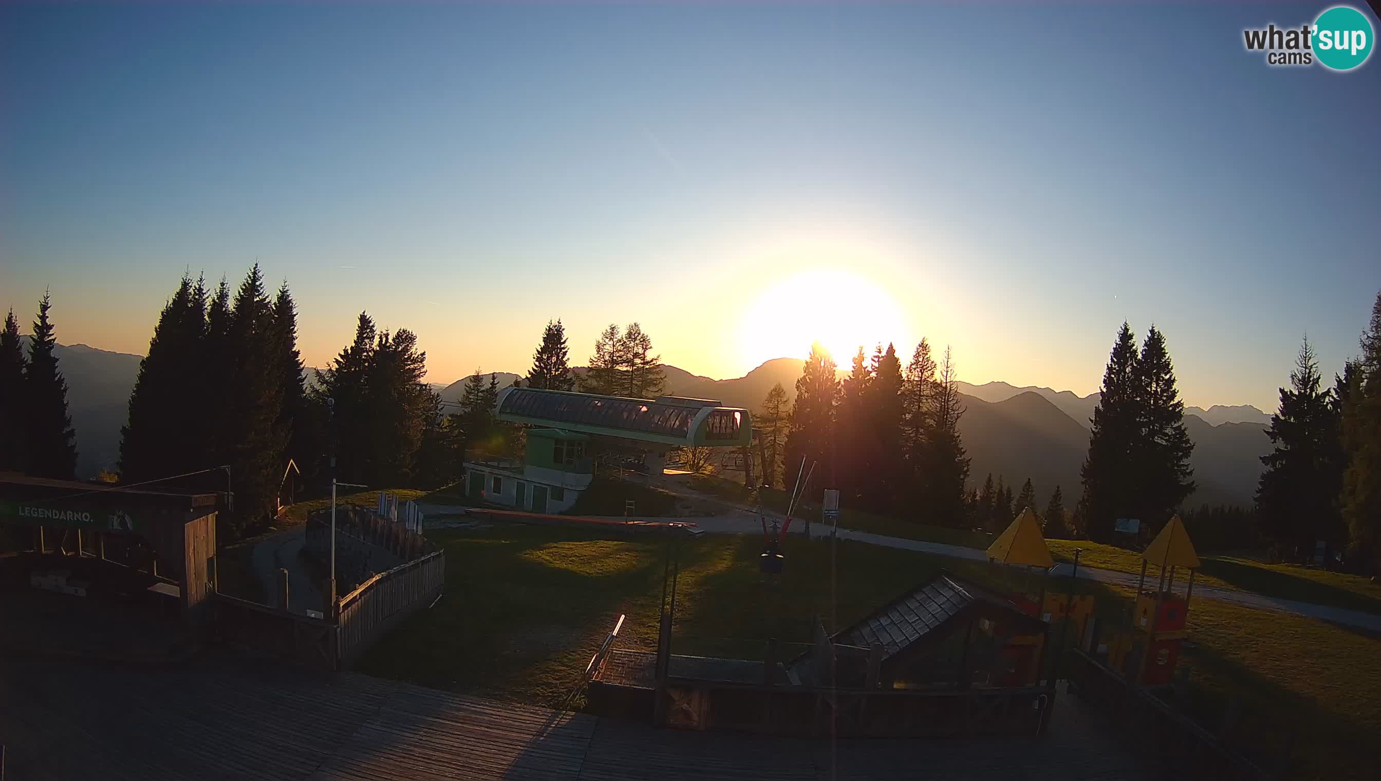 Web kamera Počivalo – Alpska Perla | Pogled uživo sa skijališta Cerkno