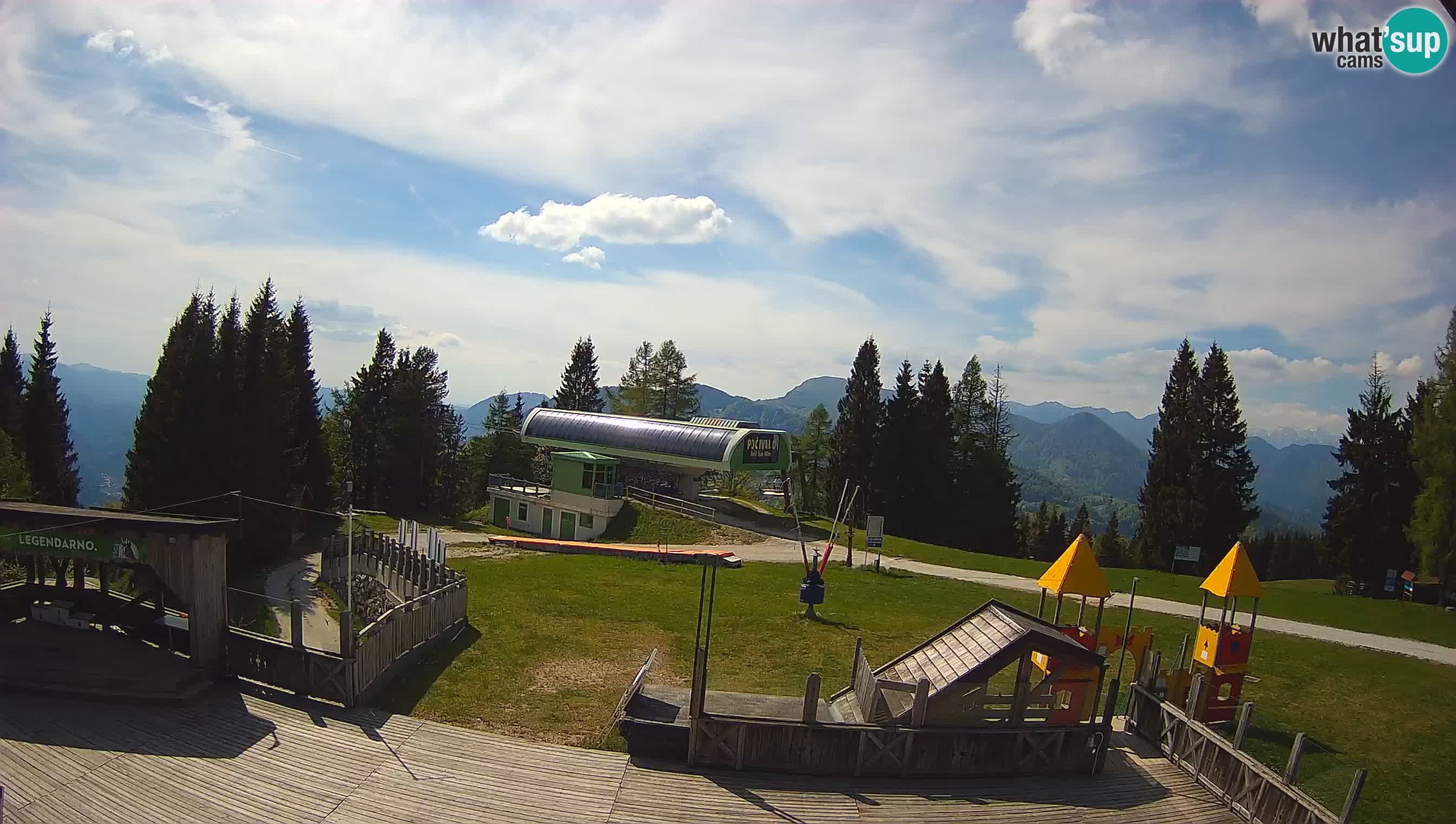 Cámara web Počivalo – Alpska Perla | Vista en vivo desde la estación de esquí Cerkno
