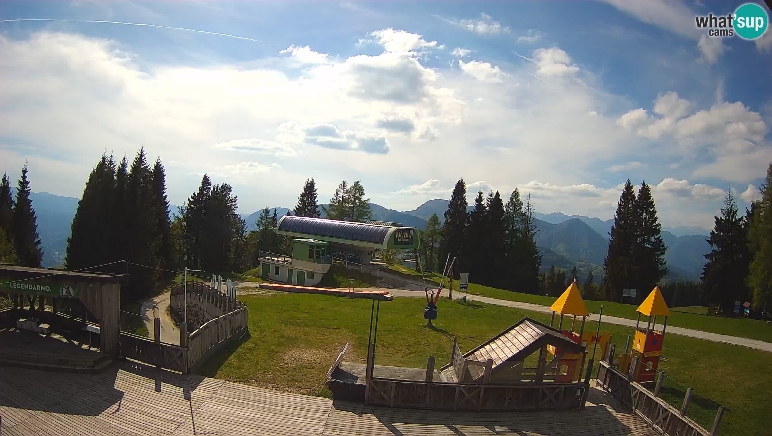 Web kamera Počivalo – Alpska Perla | Pogled uživo sa skijališta Cerkno