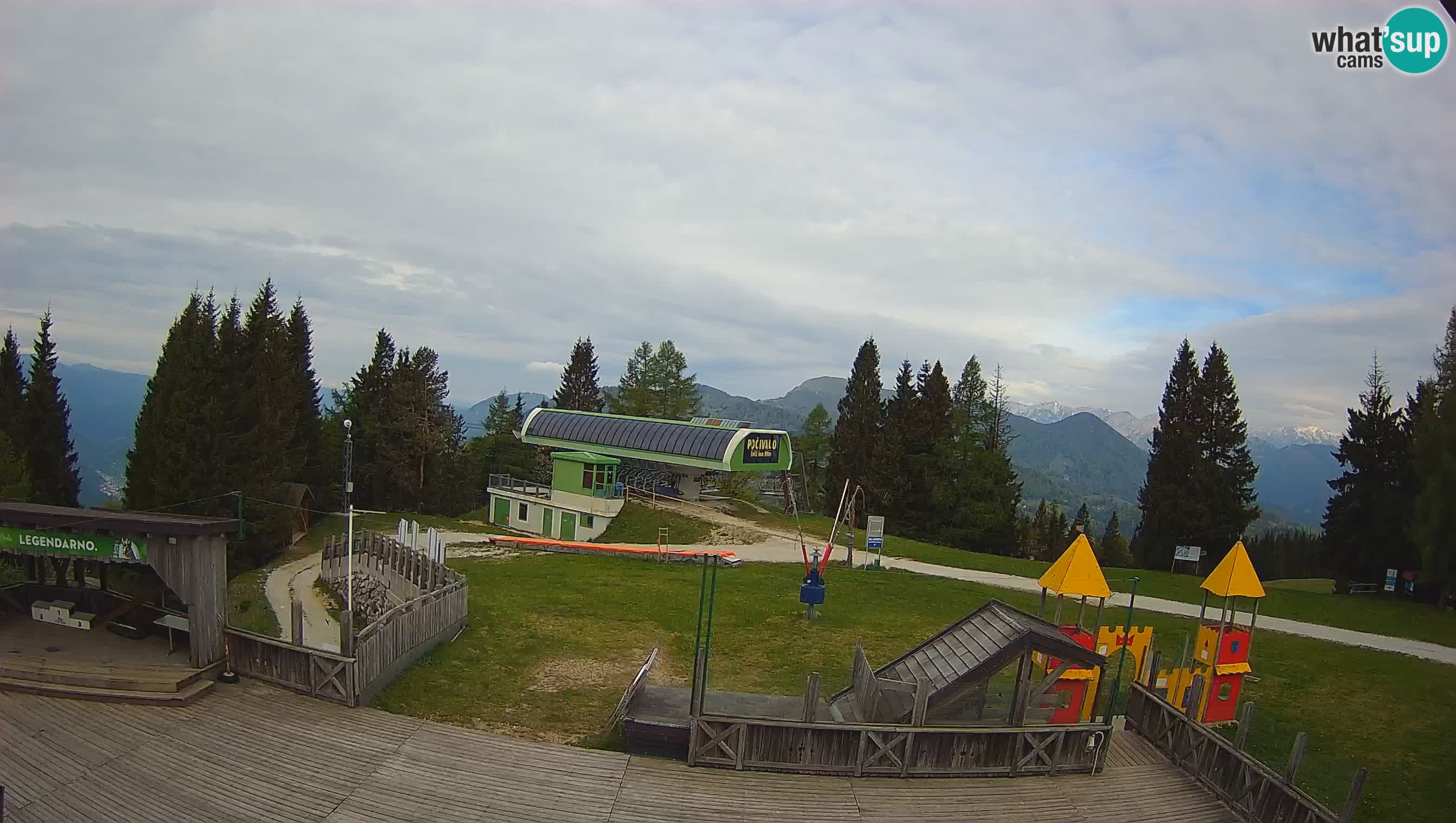 Webcam Počivalo – Alpska Perla | Vista live dalla stazione sciistica di Cerkno