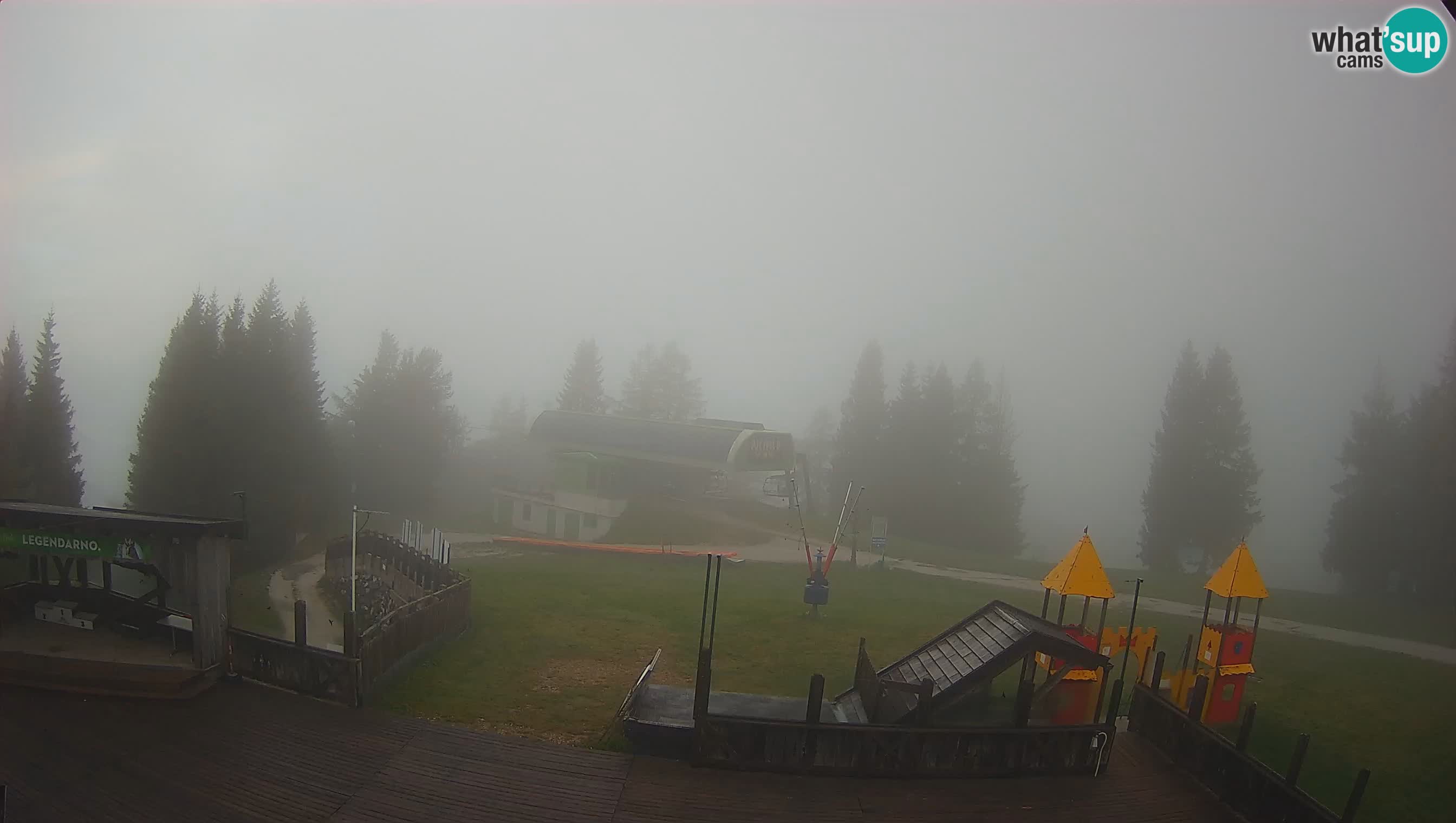 Spletna kamera Počivalo – Alpska Perla | Pogled v živo iz smučišča Cerkno