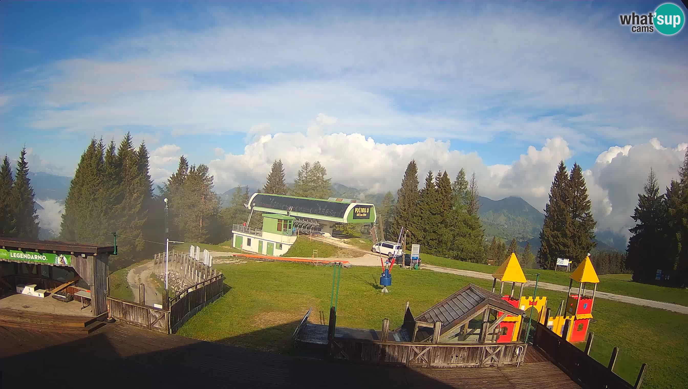 Webcam Počivalo – Alpska Perla | Live View from Cerkno Ski Resort