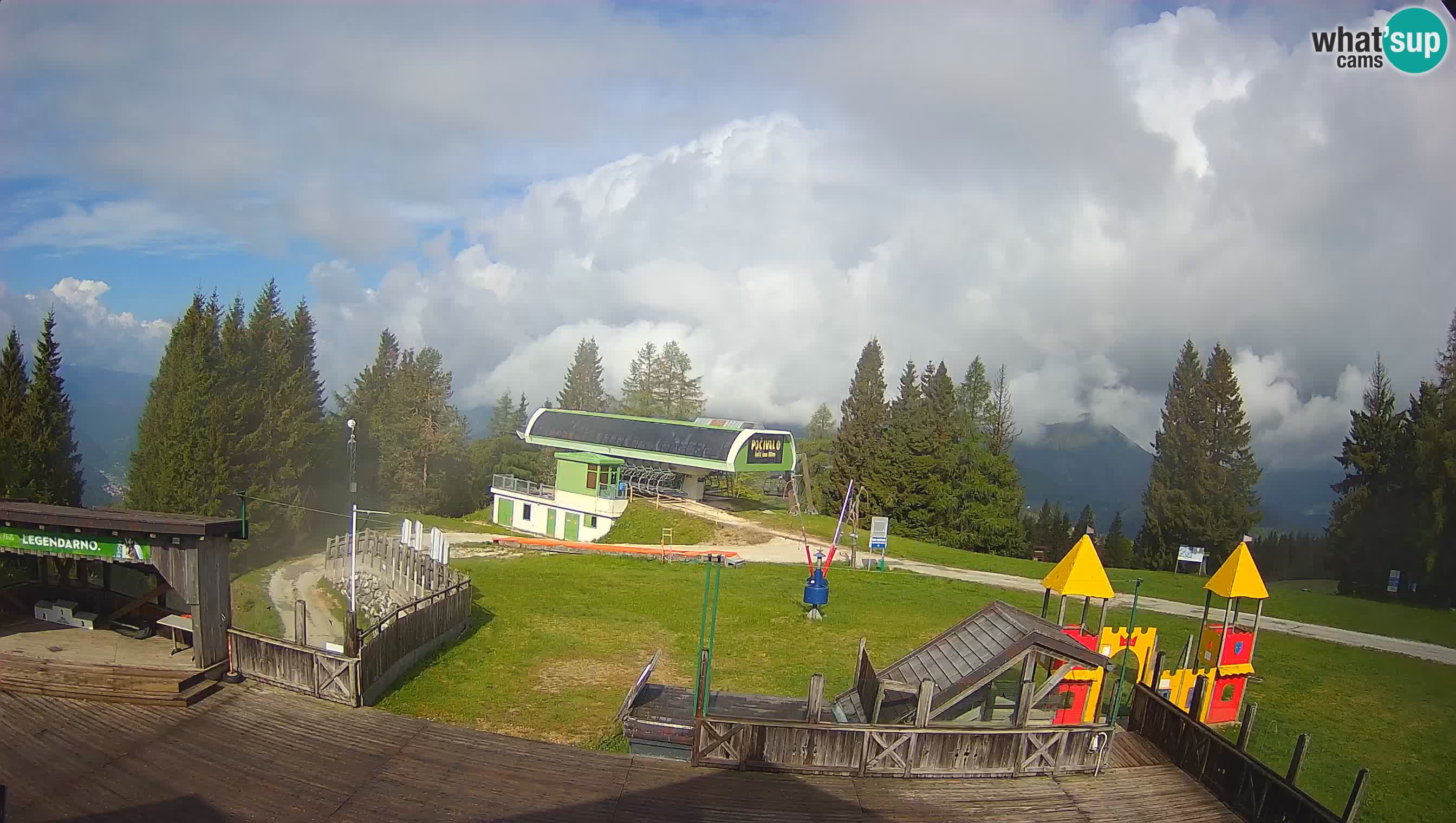 Webcam Počivalo – Alpska Perla | Live View from Cerkno Ski Resort
