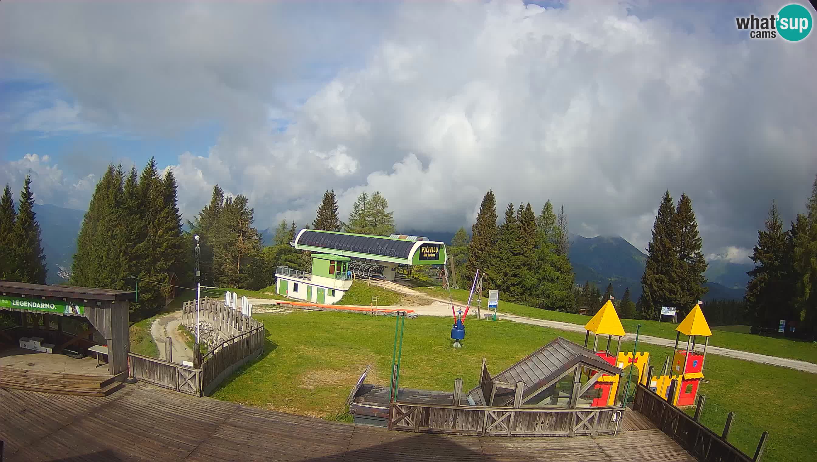 Web kamera Počivalo – Alpska Perla | Pogled uživo sa skijališta Cerkno