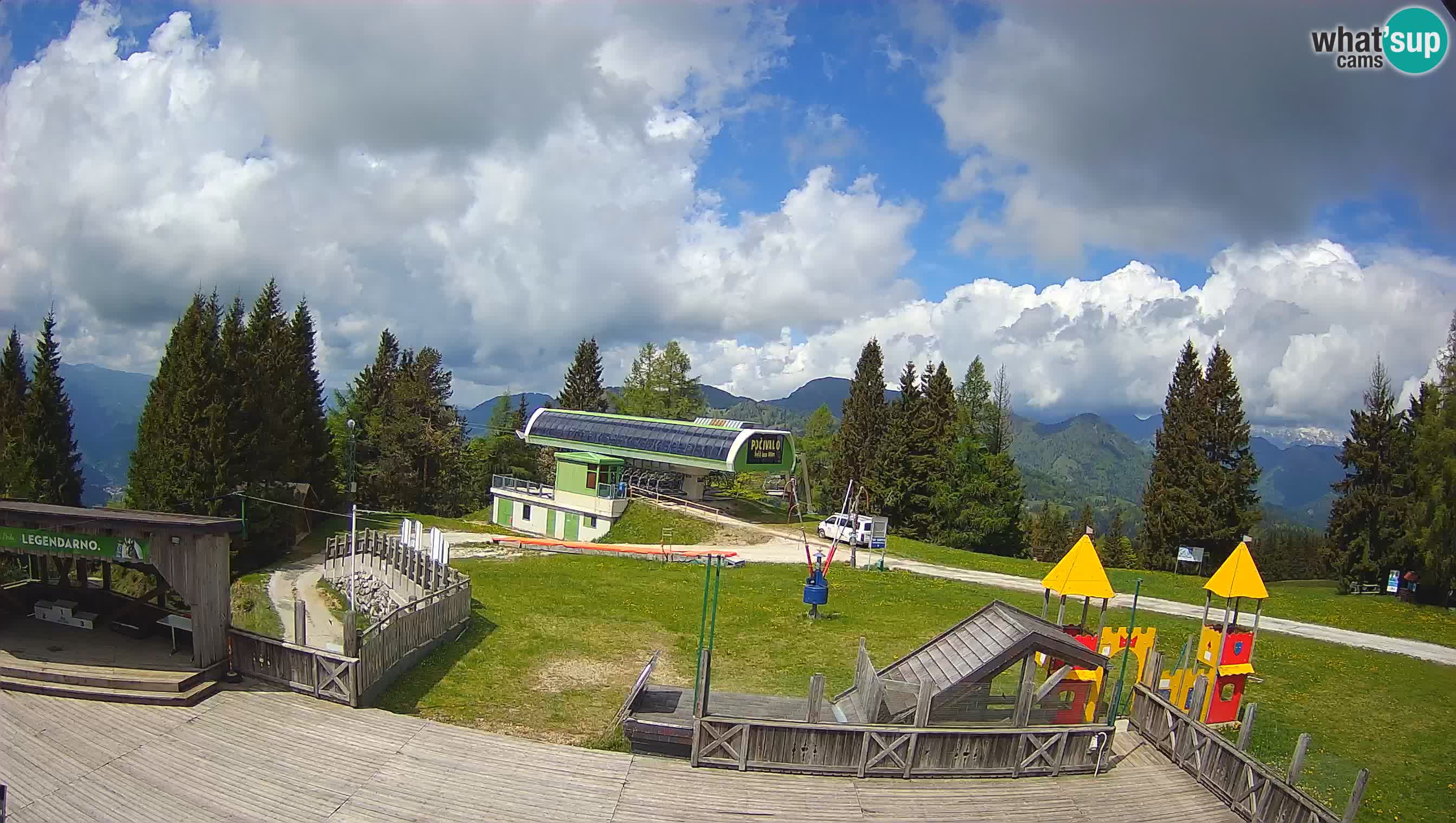 Web kamera Počivalo – Alpska Perla | Pogled uživo sa skijališta Cerkno