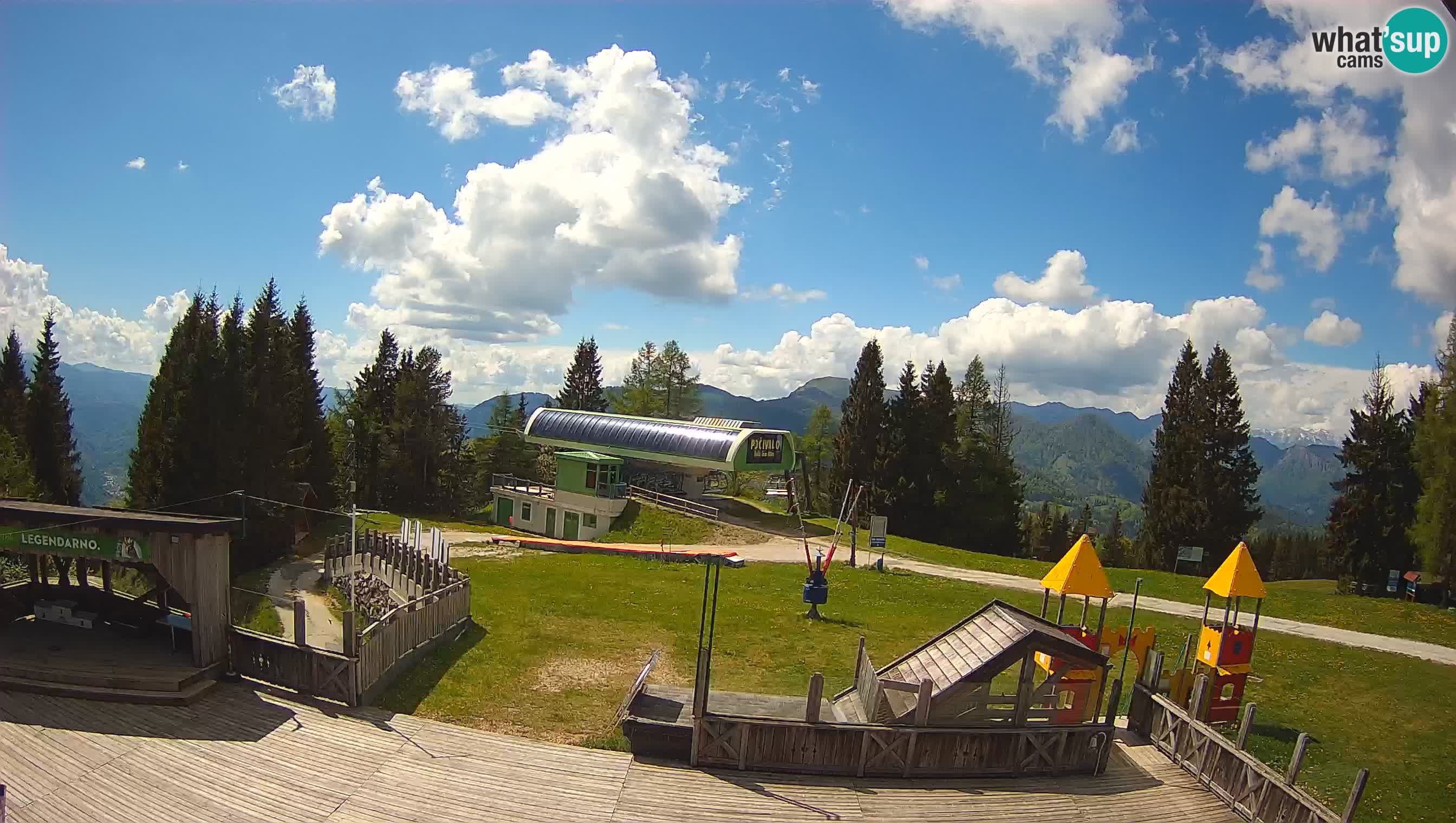 Webcam Počivalo – Alpska Perla | Live View from Cerkno Ski Resort