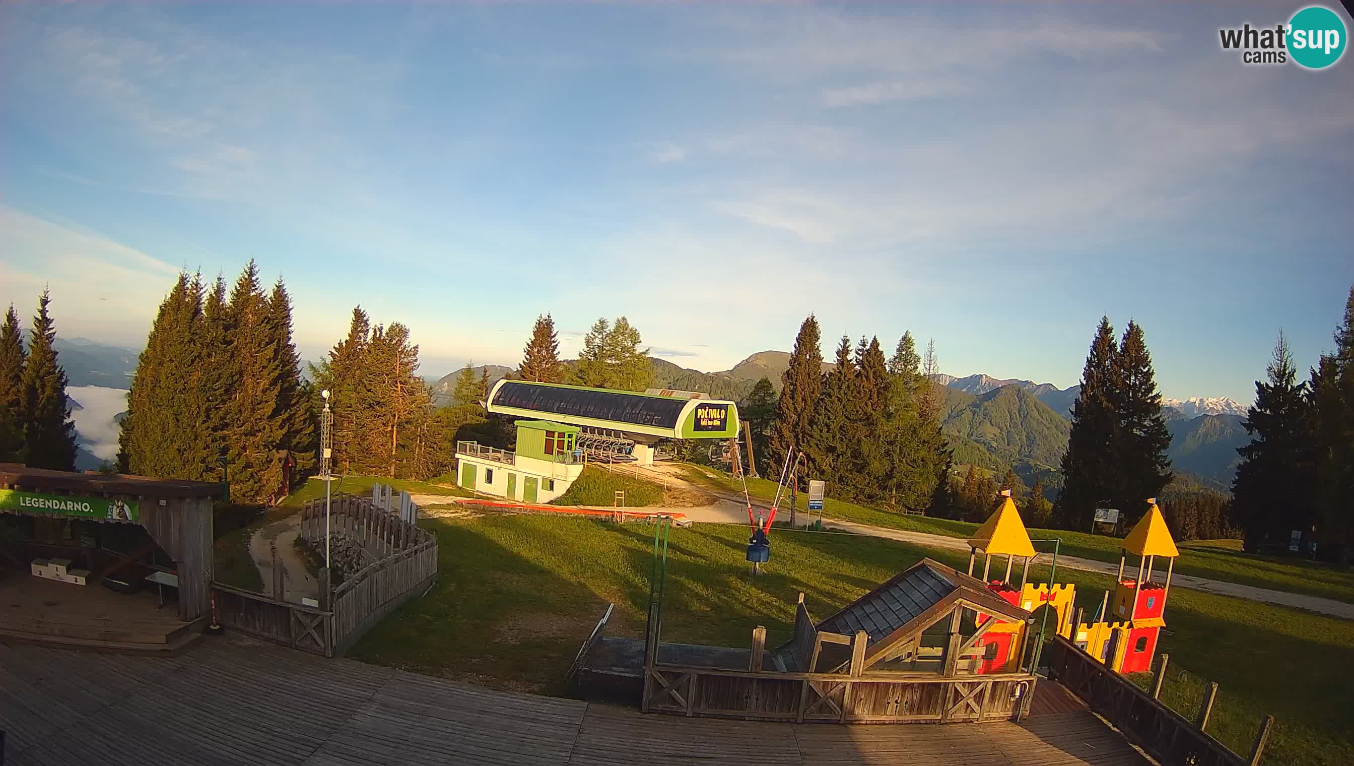 Webcam Počivalo – Alpska Perla | Vista live dalla stazione sciistica di Cerkno