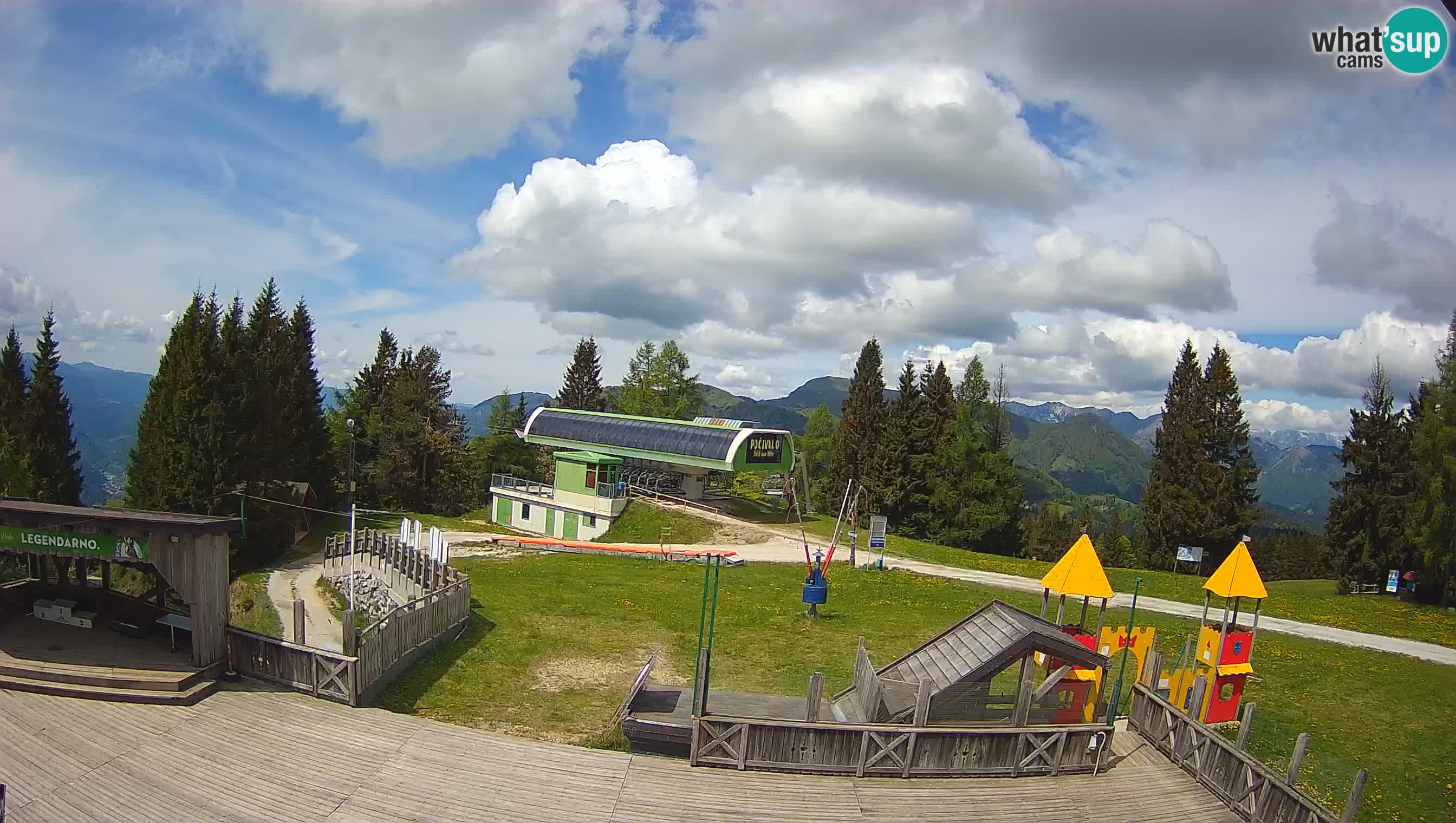 Webcam Počivalo – Alpska Perla | Live View from Cerkno Ski Resort