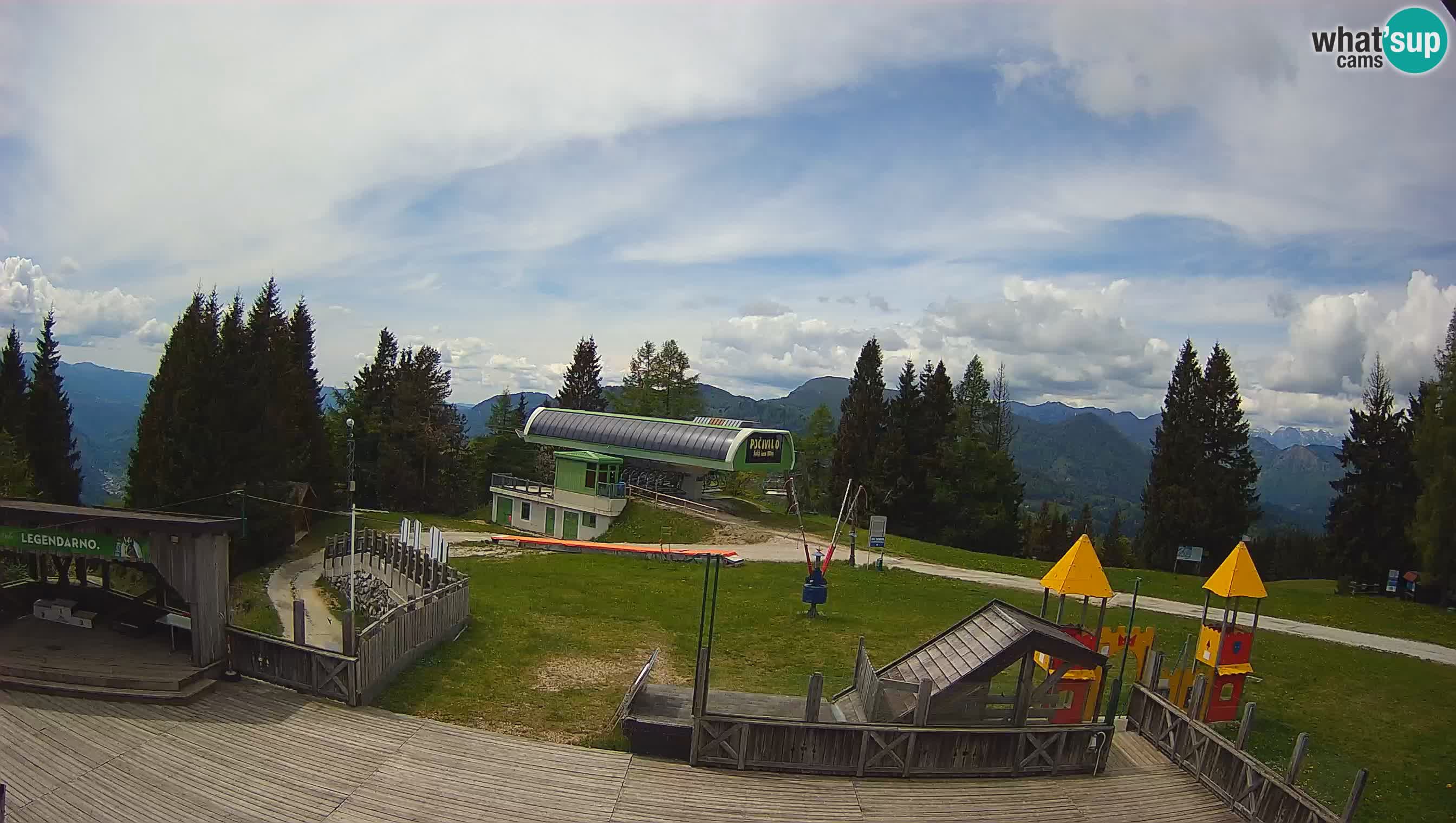 Cámara web Počivalo – Alpska Perla | Vista en vivo desde la estación de esquí Cerkno